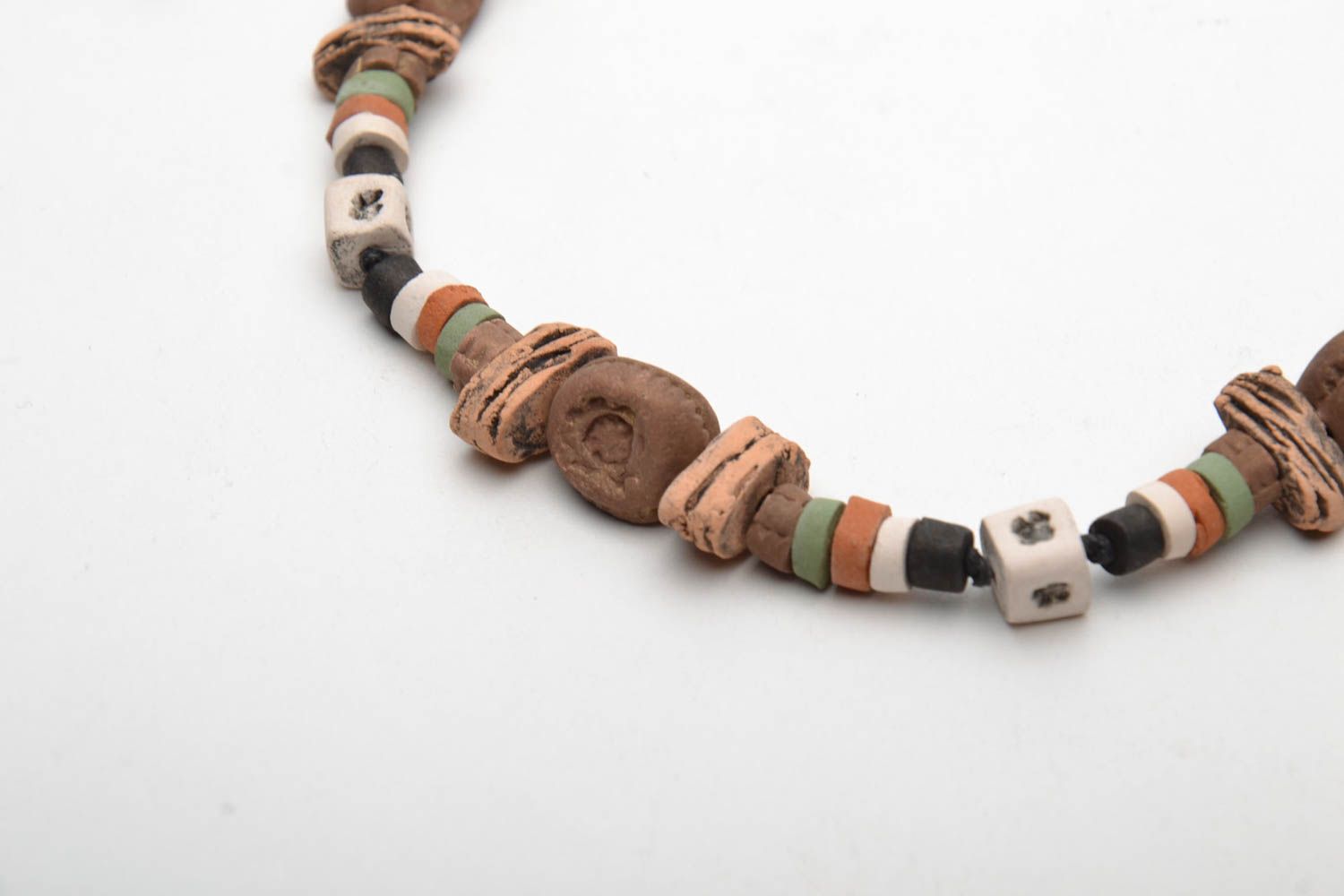 Глиняный браслет в этно стиле фото 5