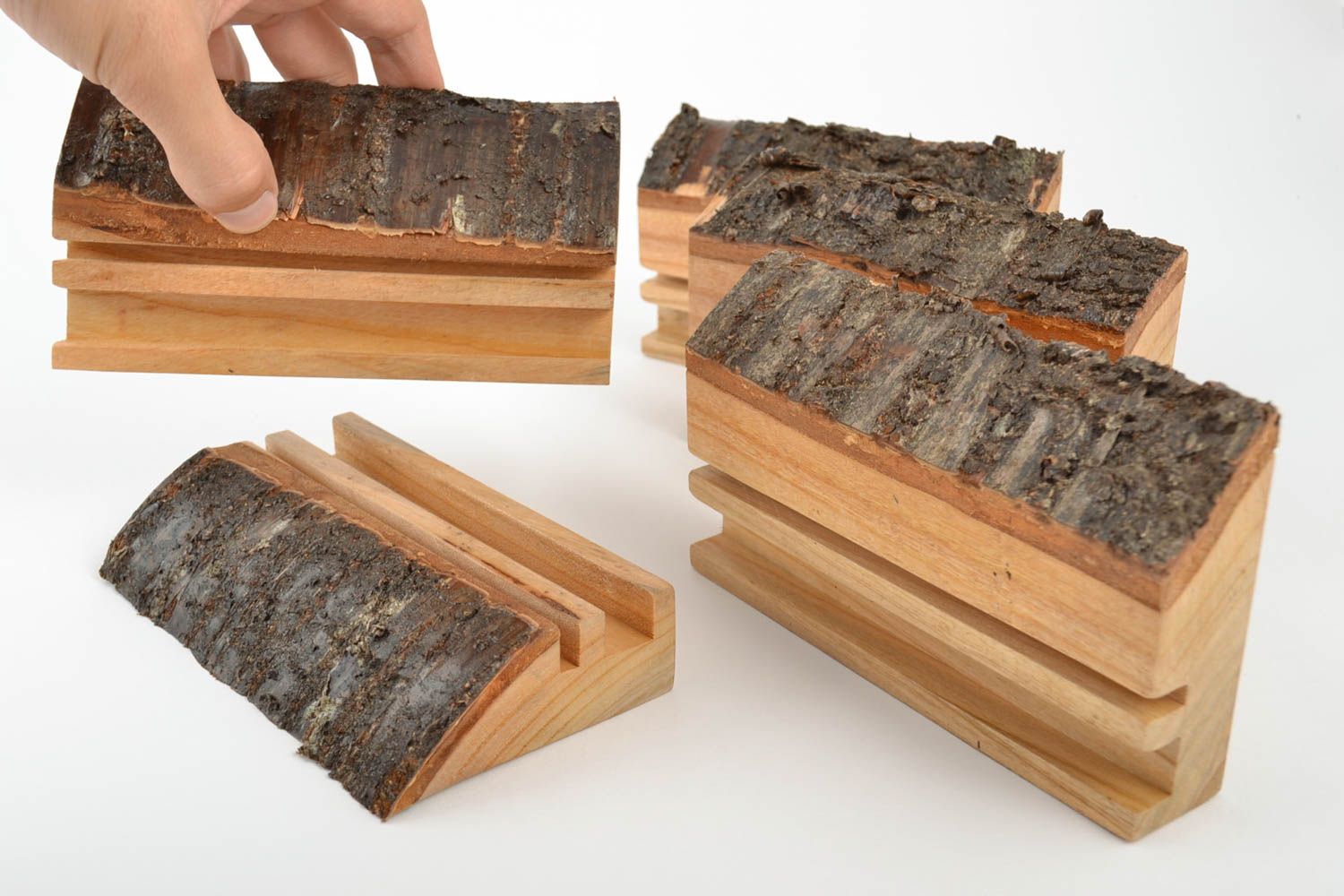 Sujetadores para celulares ecológicos de madera artesanales bonitos 5 piezas foto 5