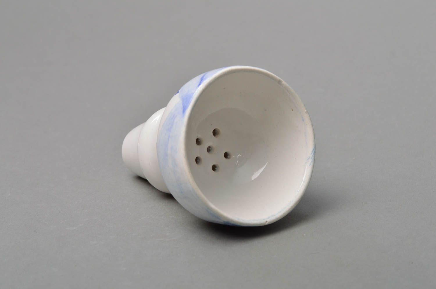 Joli porte-bougie en porcelaine blanc bleu fait main pour une bougie petit photo 2