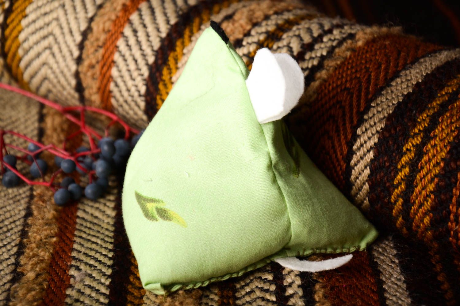 Handmade grünes Kuscheltier Maus Stoff Spielzeug Geschenk für Kinder foto 1