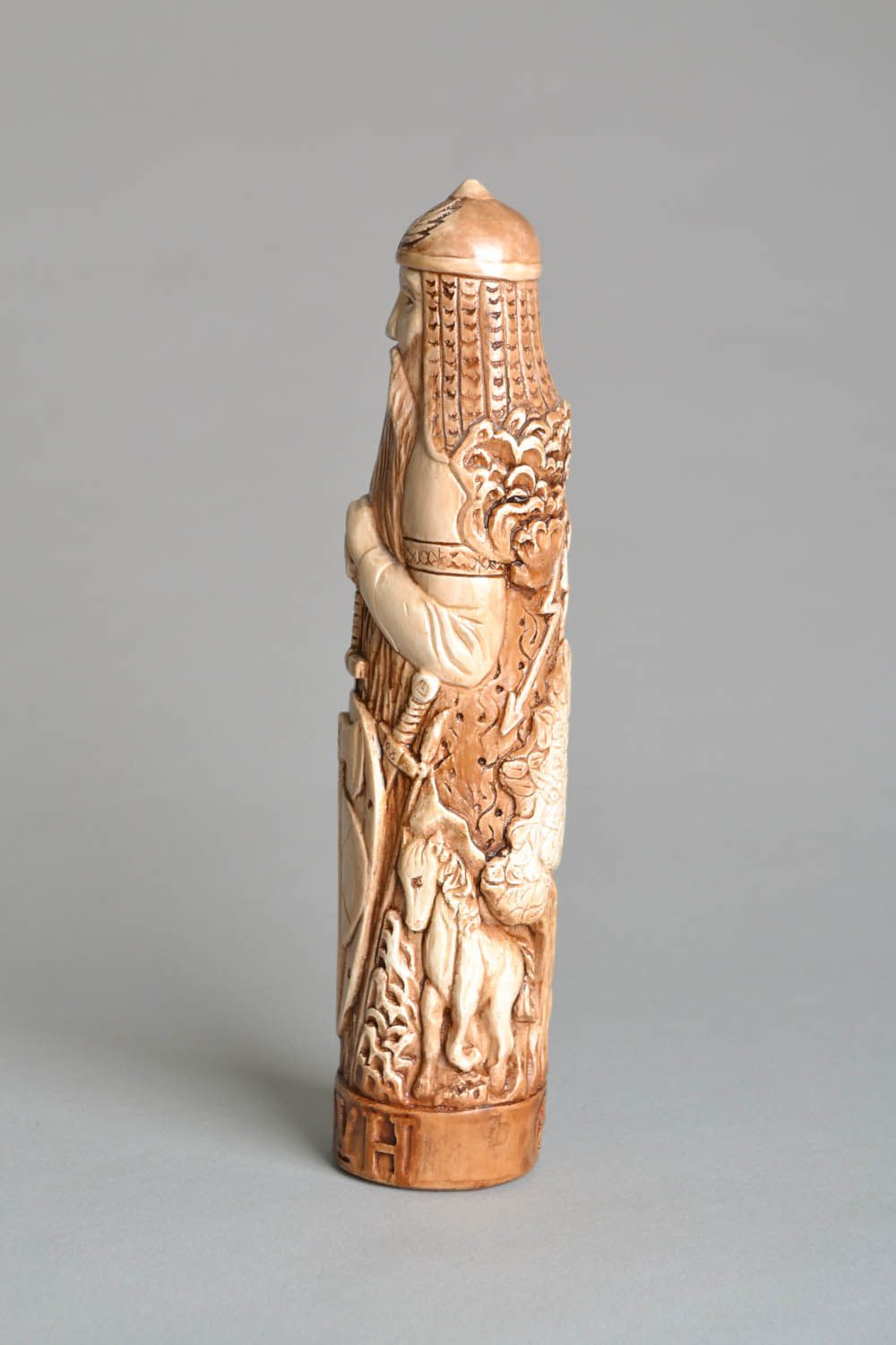 Statuetta Perun in argilla fatta a mano figurina decorativa in ceramica 
 foto 3