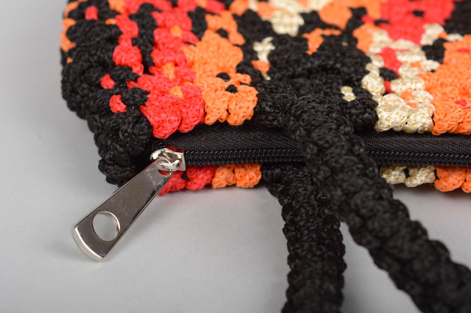 Bolso hecho a mano de cuerdas sintéticas regalo para mujeres accesorio de moda foto 4