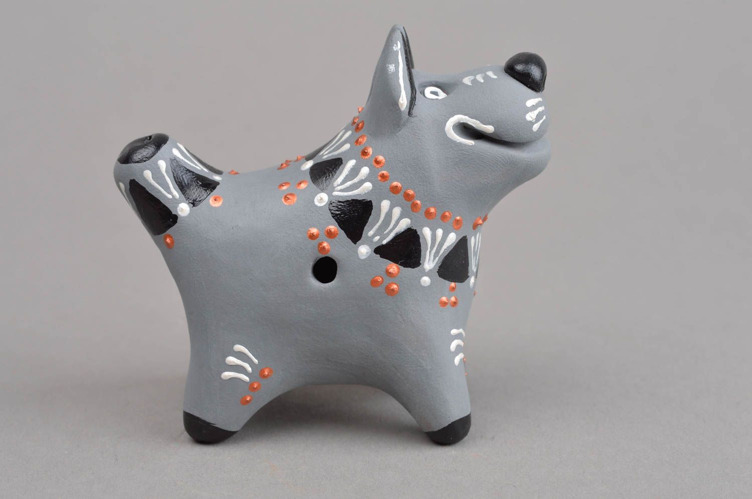 Handmade Ocarina Instrument grauer Hund Flöte aus Ton Dekoration Figur  foto 2