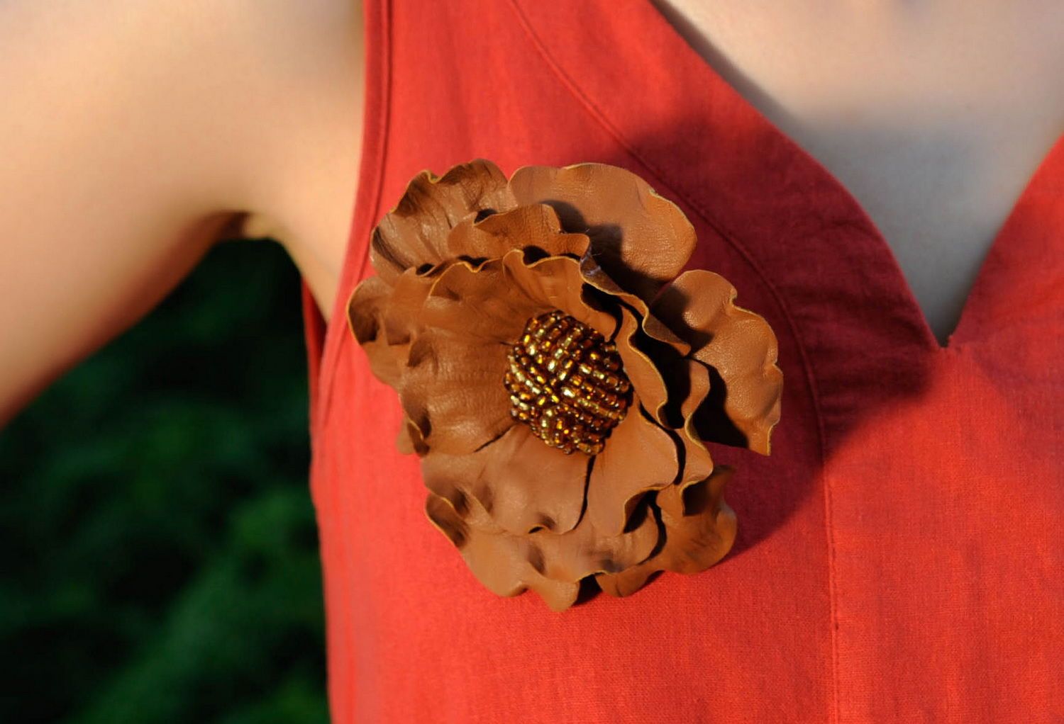 Brooch made ​​of leather and beads Flower photo 5