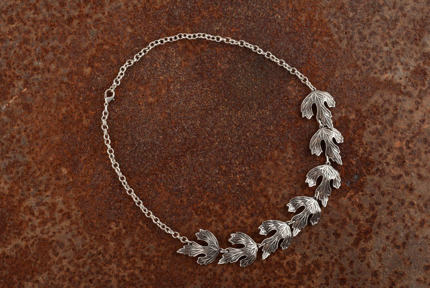 Metal necklace Lovage photo 3