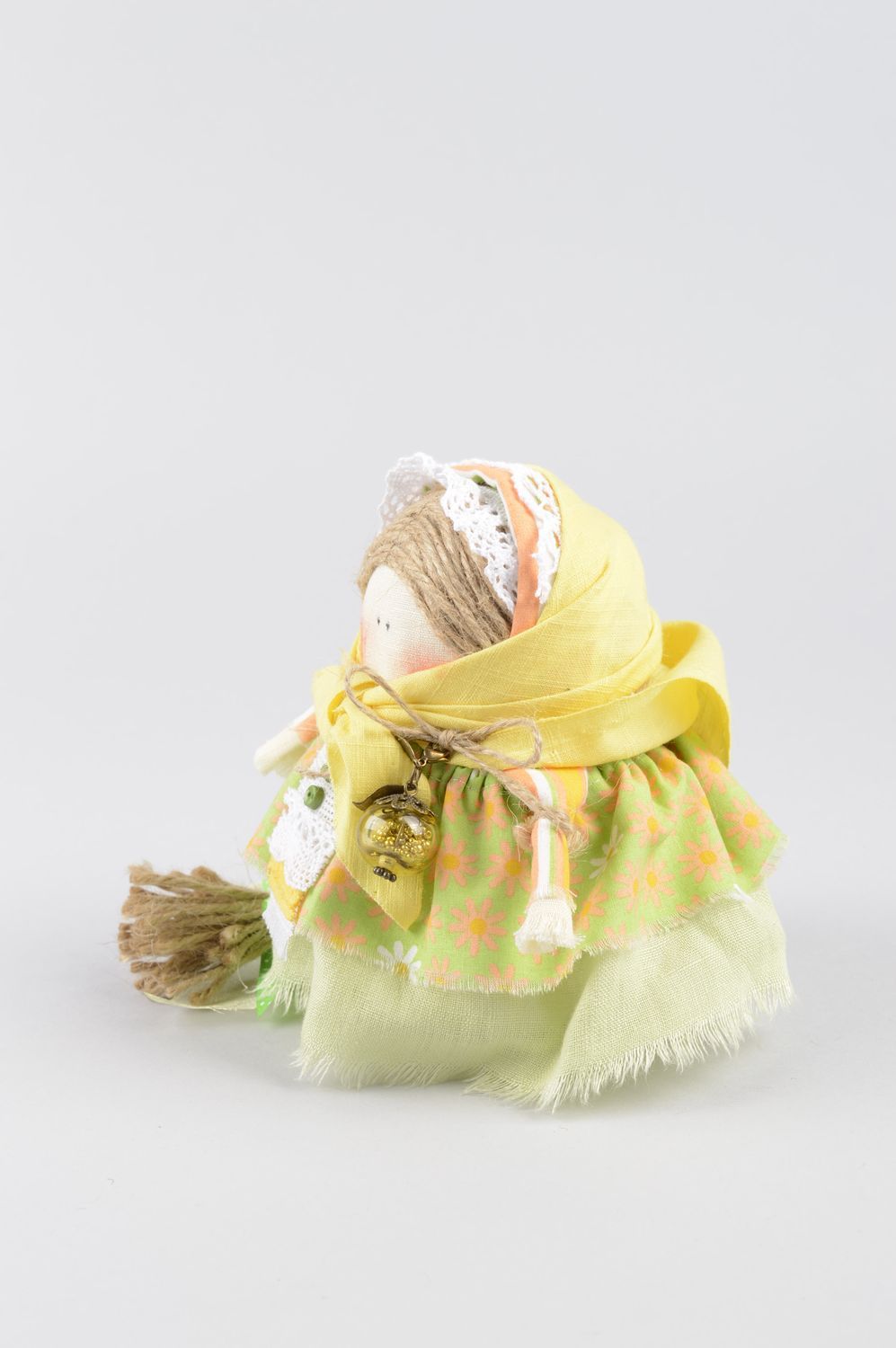 Puppe handgemacht schöne Puppe Geschenk für Frau Haus Dekoration mit Zopf   foto 2