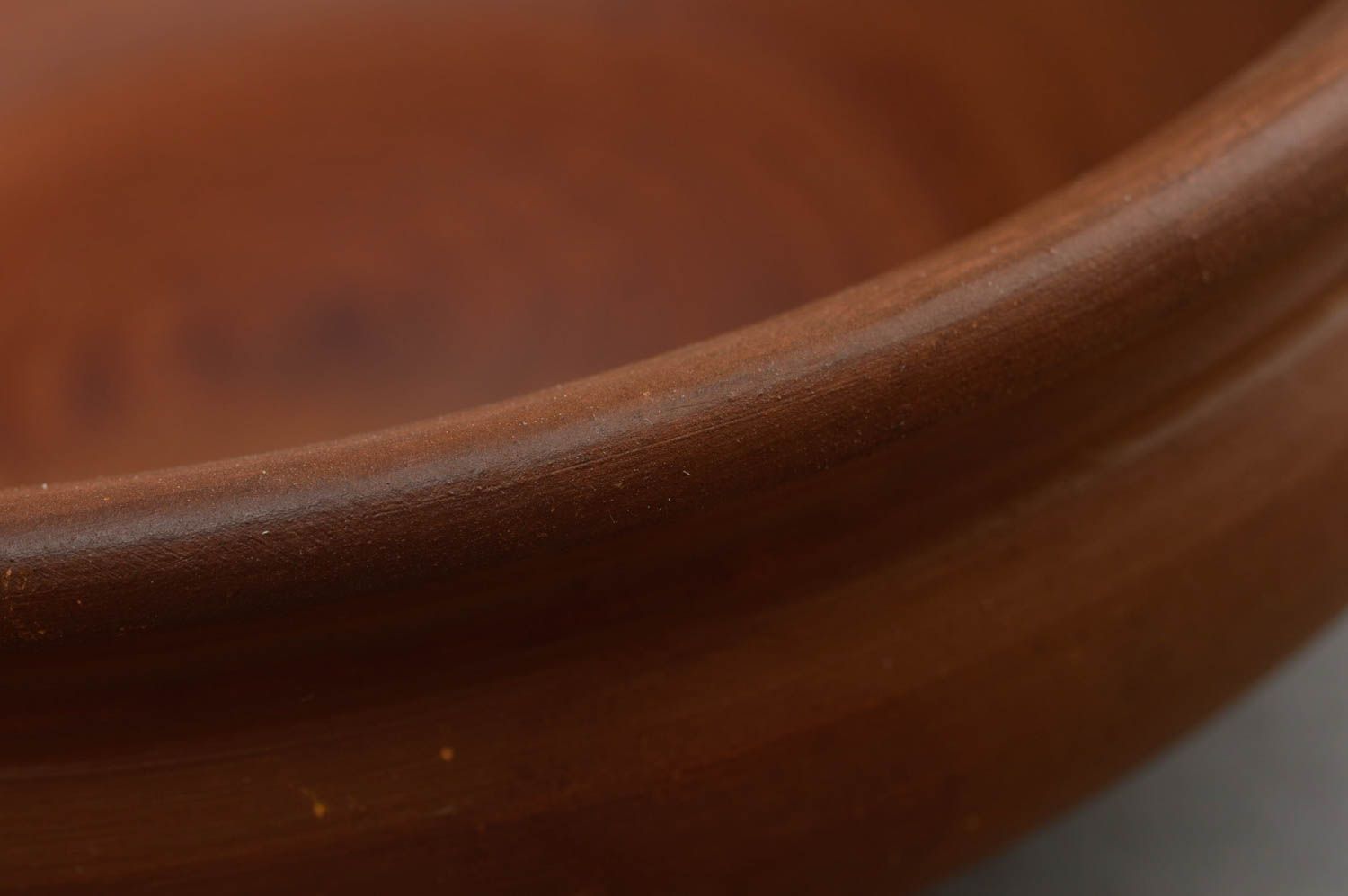 Bol à soupe avec poignées en argile marron fait main creux style ethnique photo 5