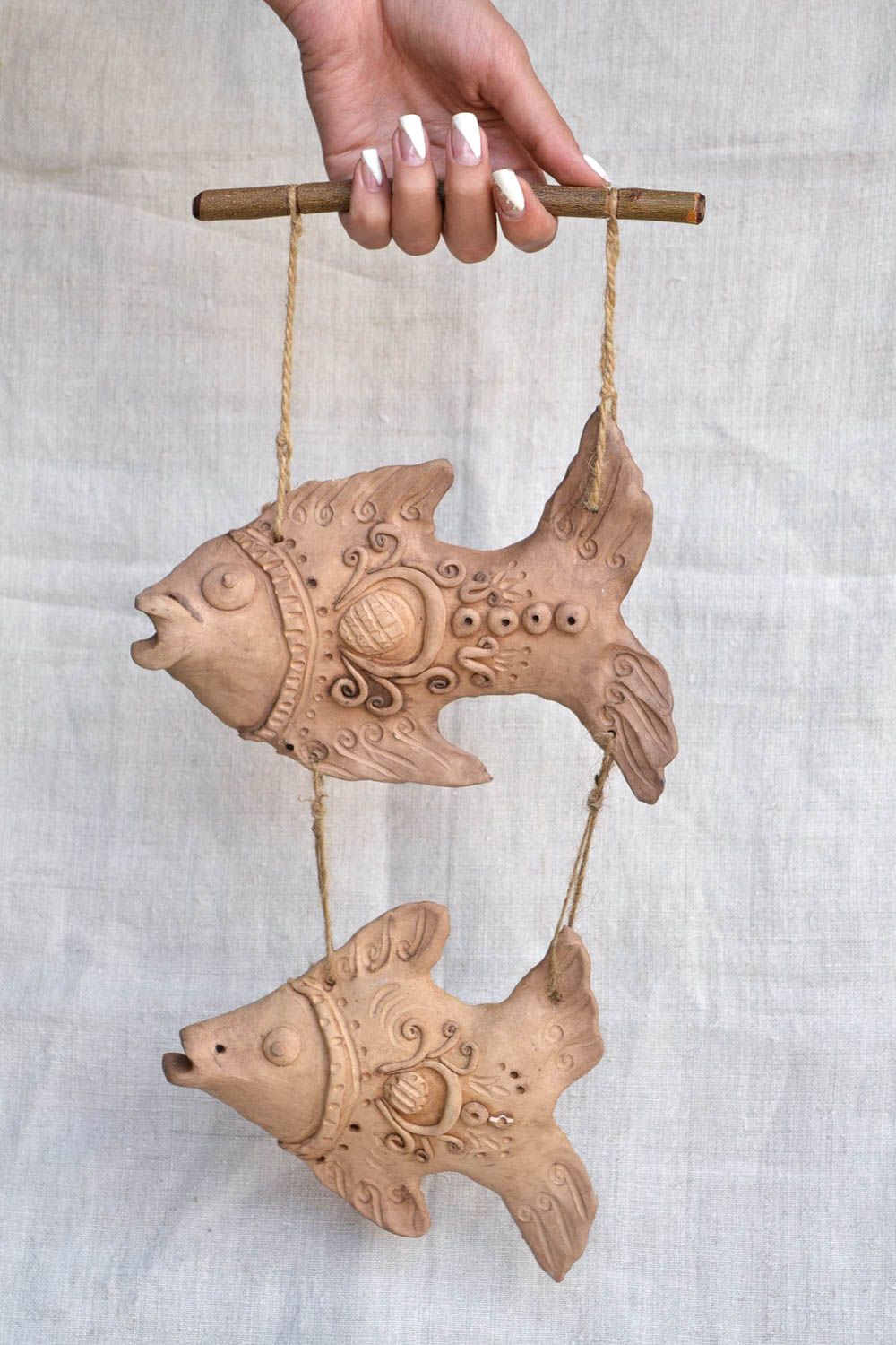 Панно на стену подарок ручной работы панно декоративное из глины Рыбки фото 2