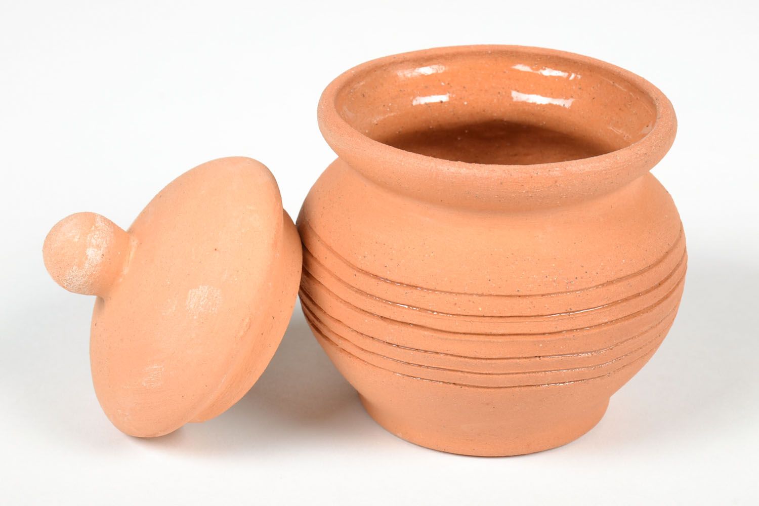 Handmade ceramic pot with a lid photo 4