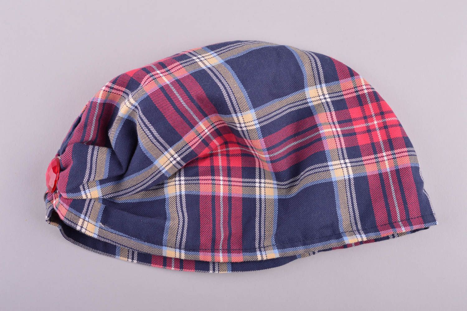 Bonnet tissu Chapeau fait main chaud à carreaux Vêtement femme cadeau design photo 3