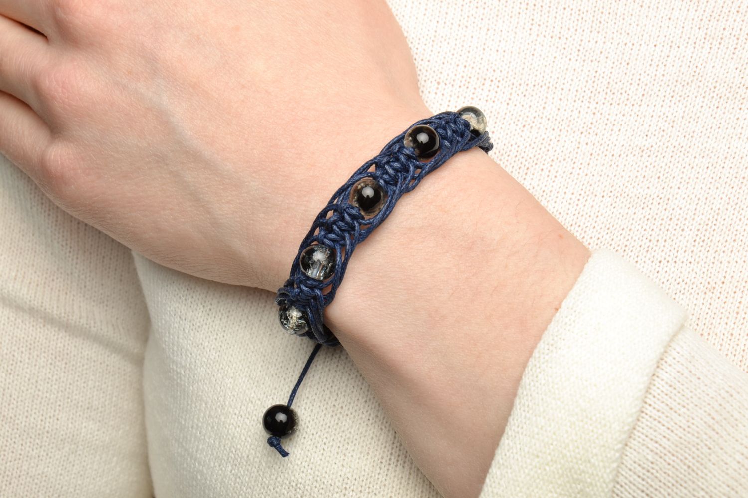 Bracelet en verre et cordelette bleue tressée réglable fait main pour femme  photo 6