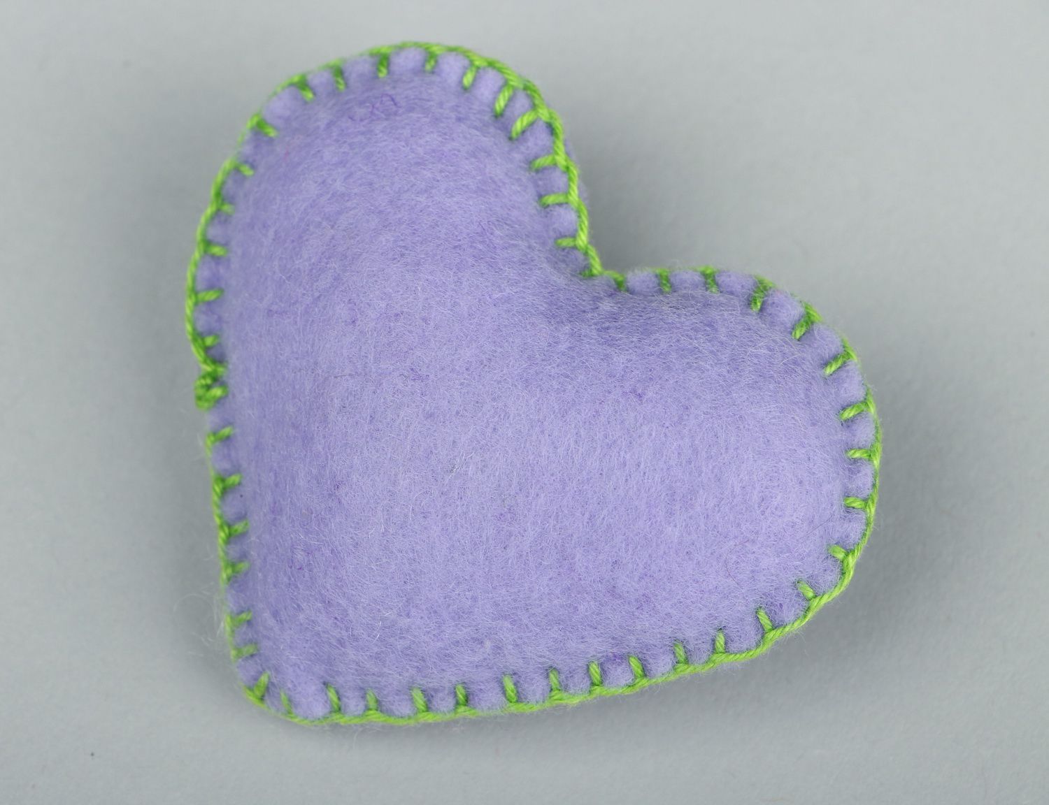 Decorative heart made from felt with rose photo 3