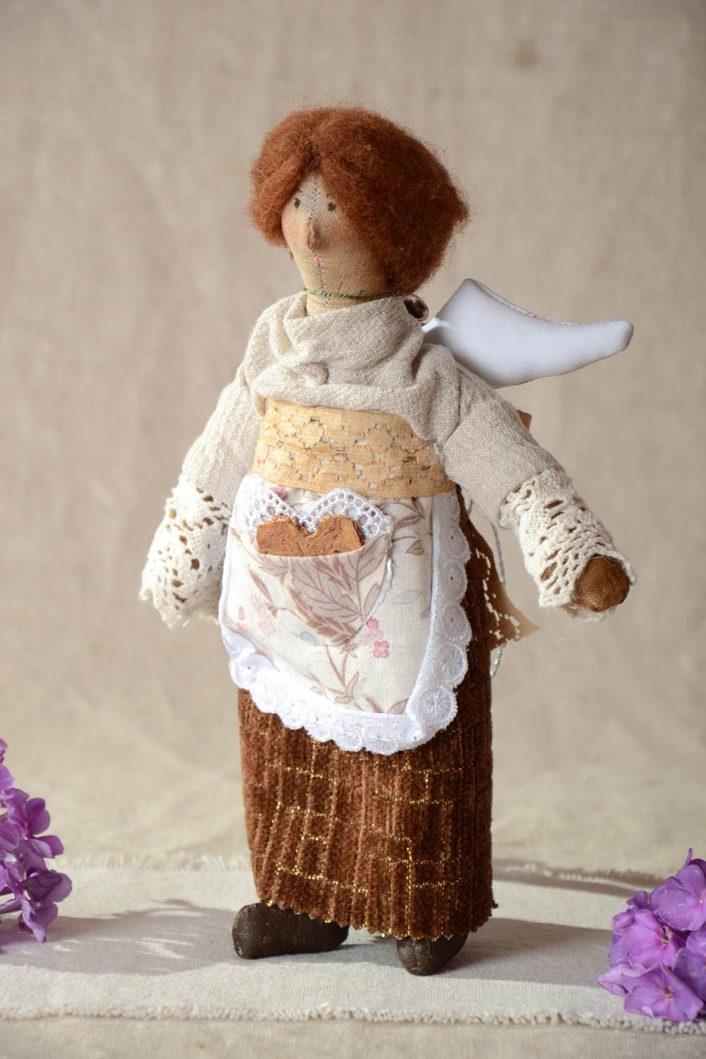 Авторская тканевая кукла из льна и хлопка ручной работы для интерьера Хозяюшка фото 1