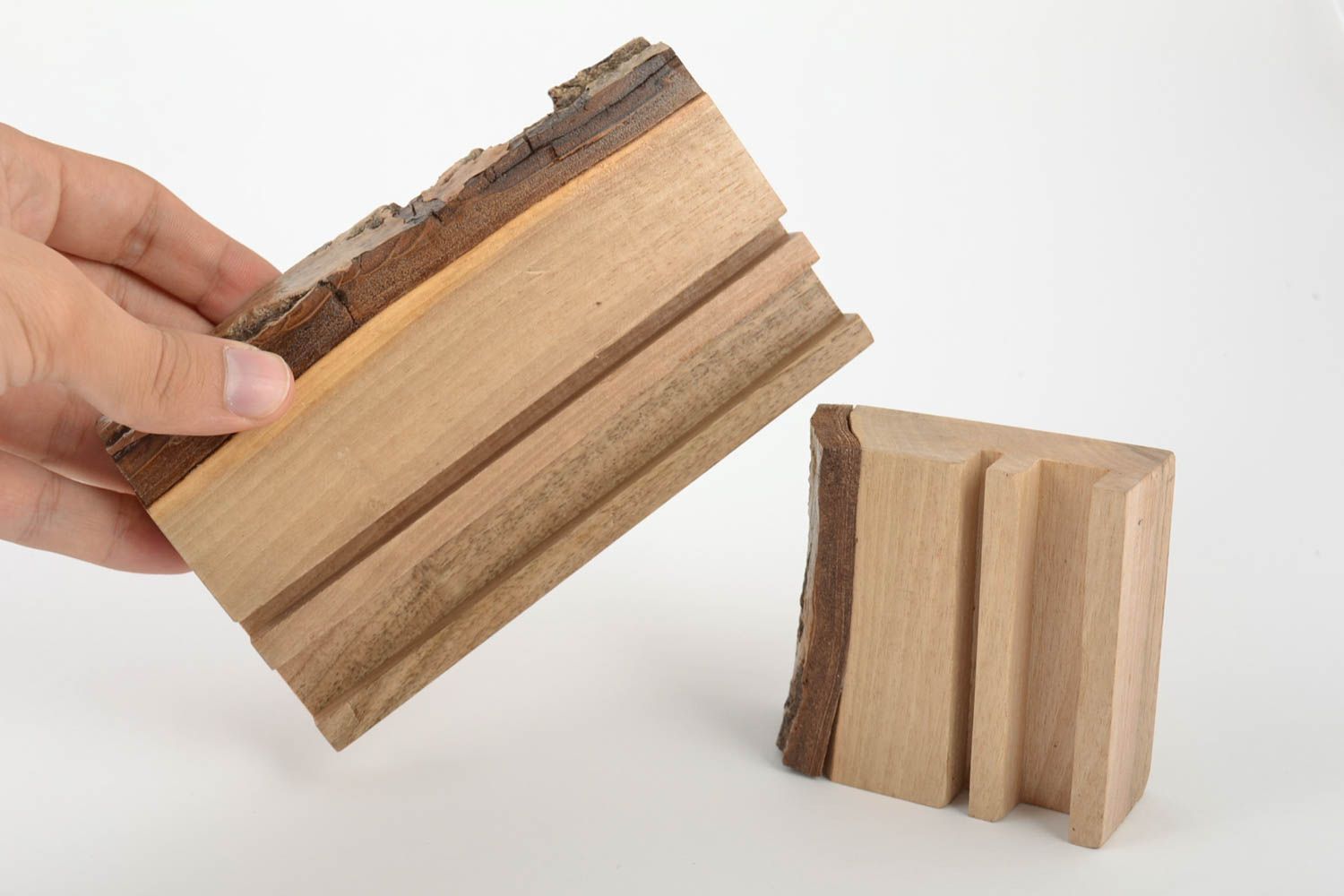 Sujetadores para móvil y tablet ecológicos de madera artesanales 2 piezas foto 5