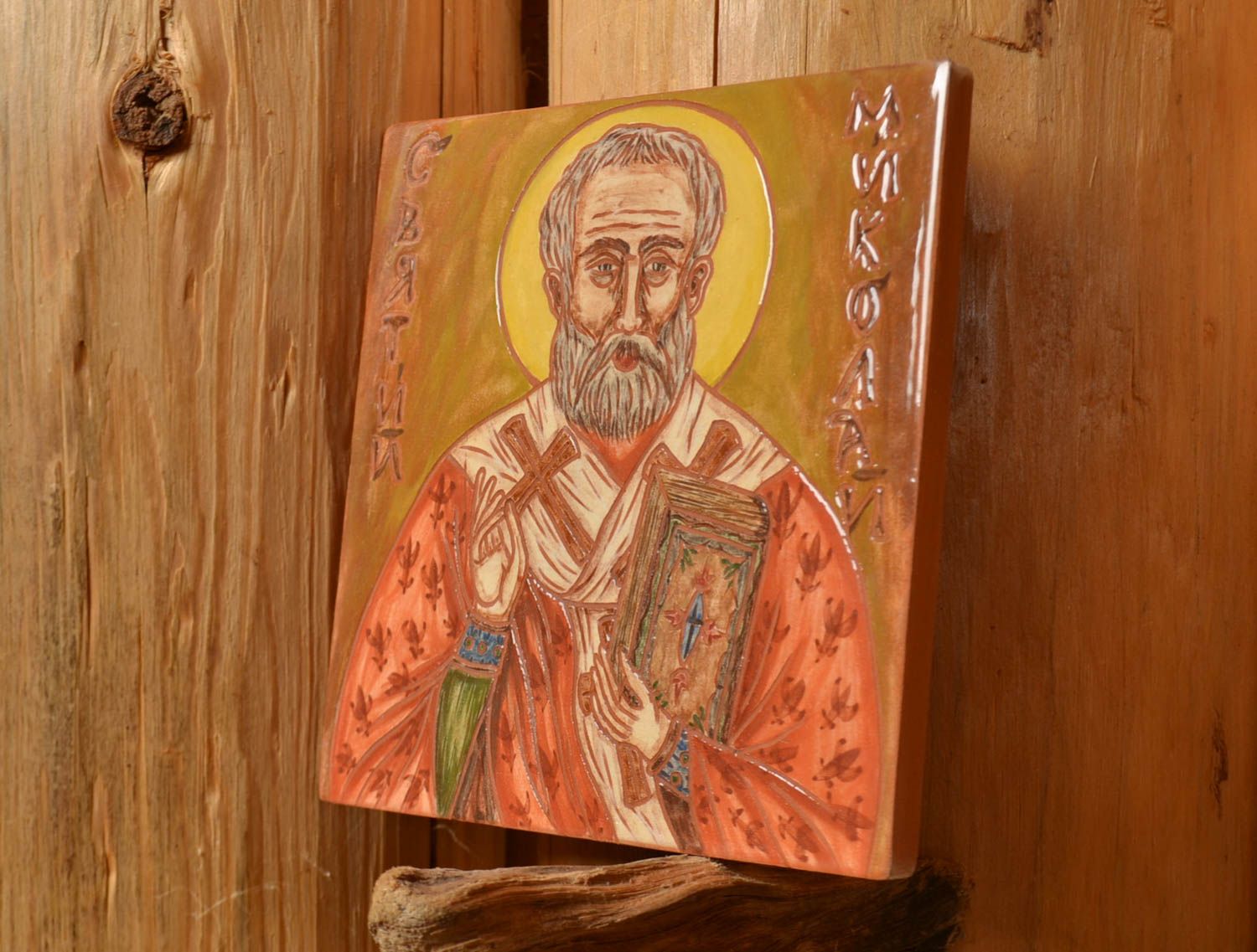 Azulejo cerámico artesanal con imagen de santo Nicolás pintado pequeño foto 1