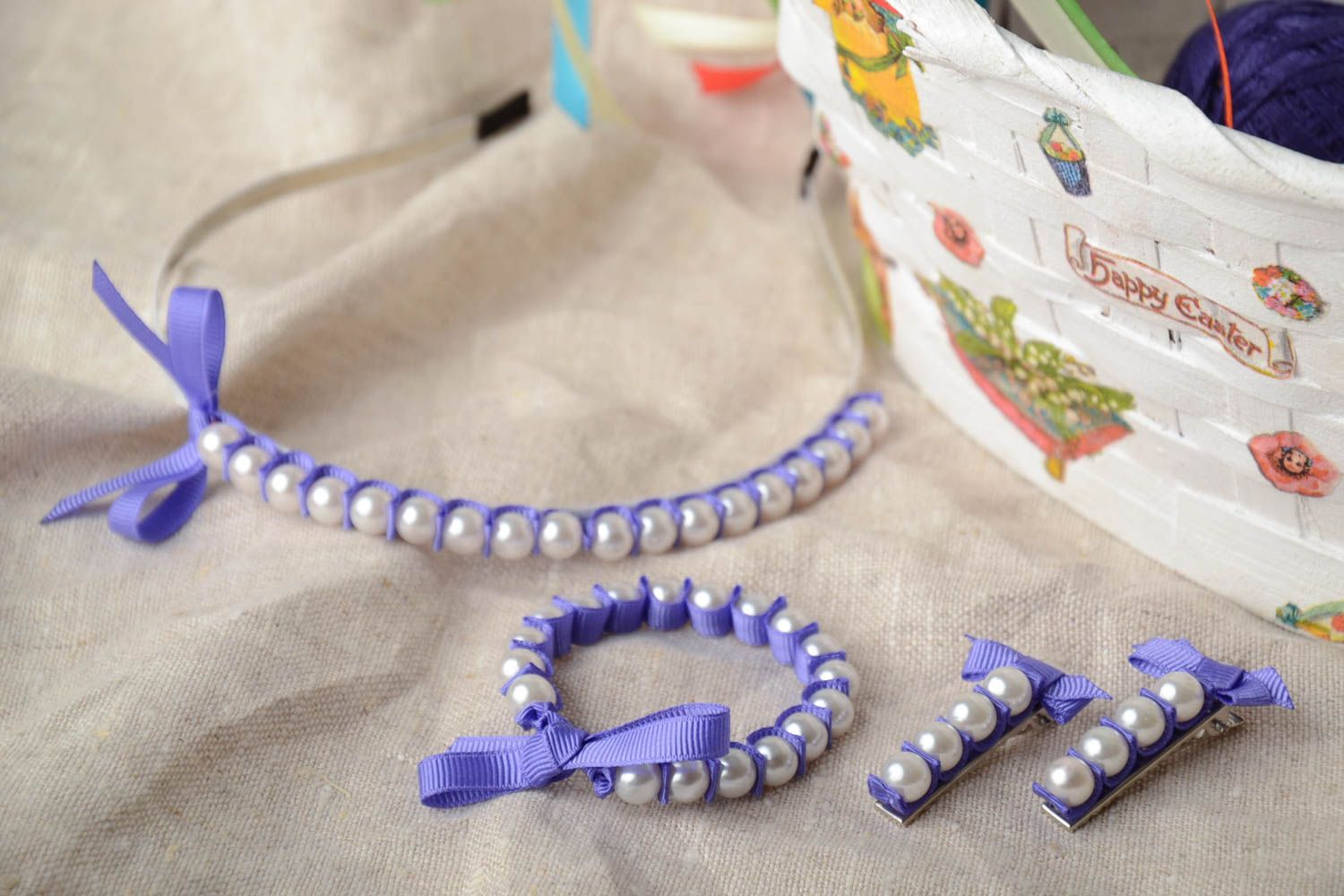 Set of 4 handmade light violet bead accessories headband bracelet and 2 hair clips photo 1