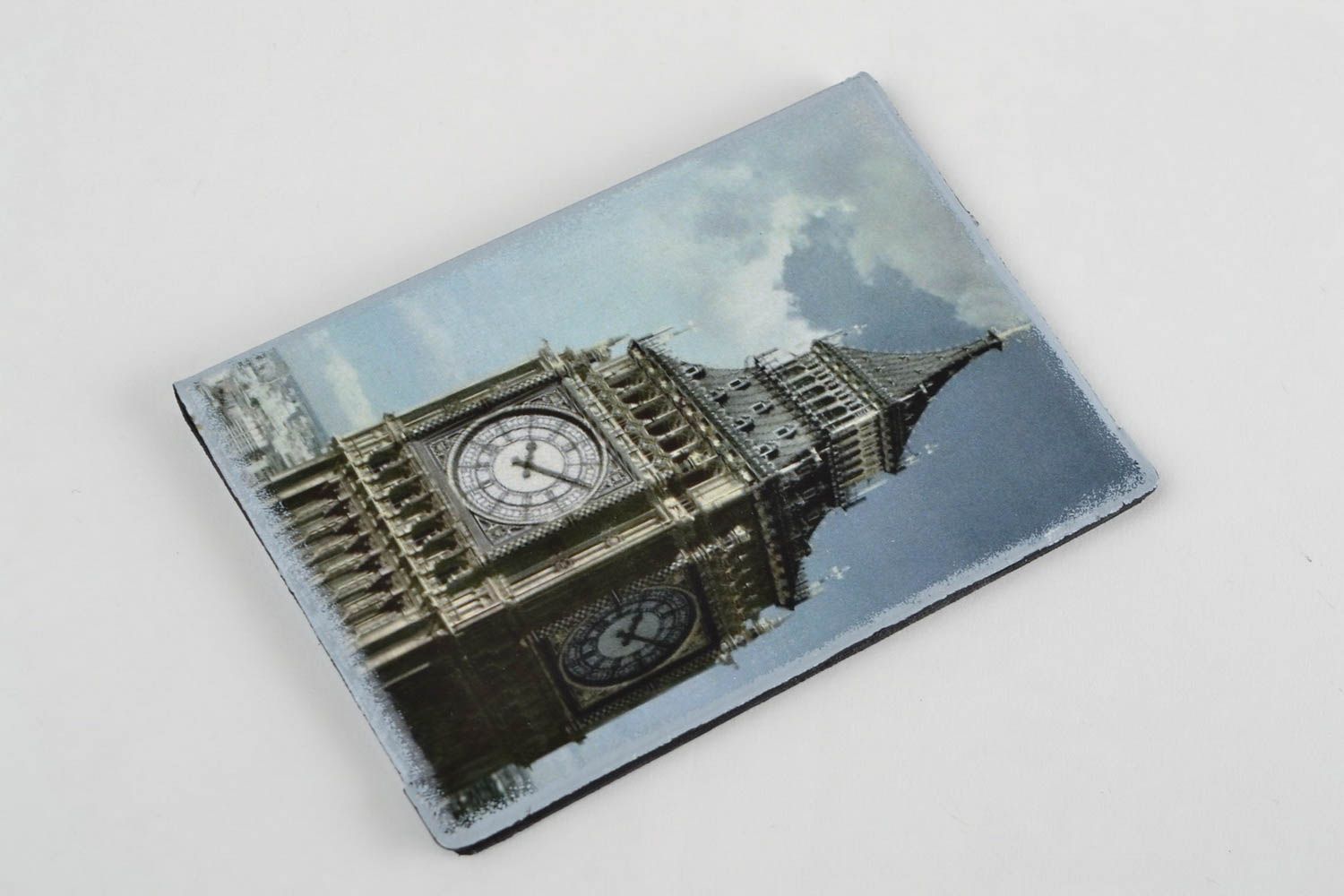 Funda para pasaporte hecha a mano de cuero artificial decoupage Big Ben foto 4