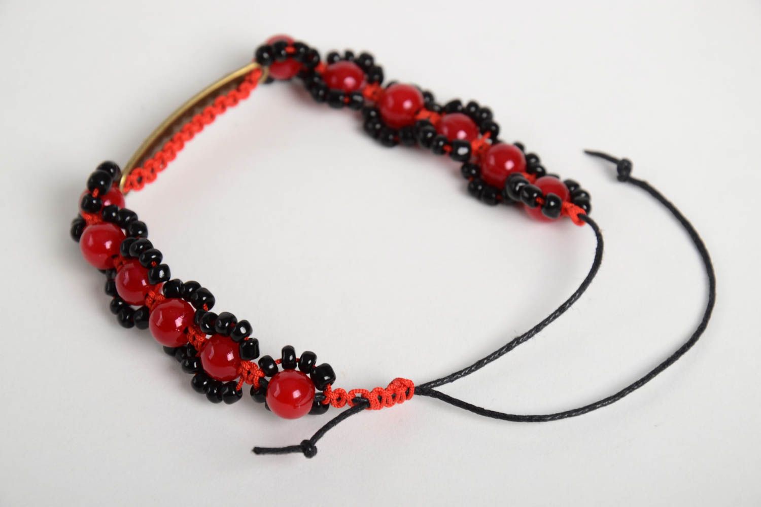 Handmade red beaded bracelet unusual elegant bracelet stylish accessory photo 4
