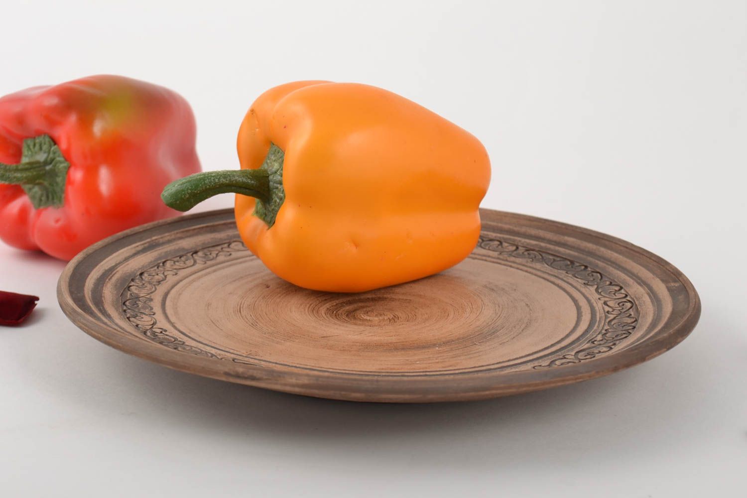 Schöner flacher Teller aus Ton für Früchte Gemüse künstlerische Handarbeit foto 1