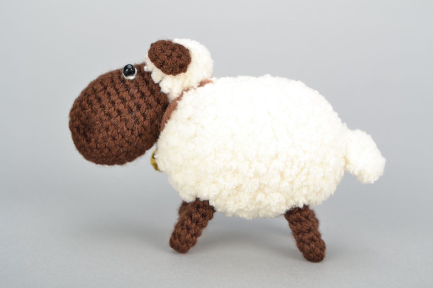 Jouet décoratif tricoté artisanal Mouton photo 3