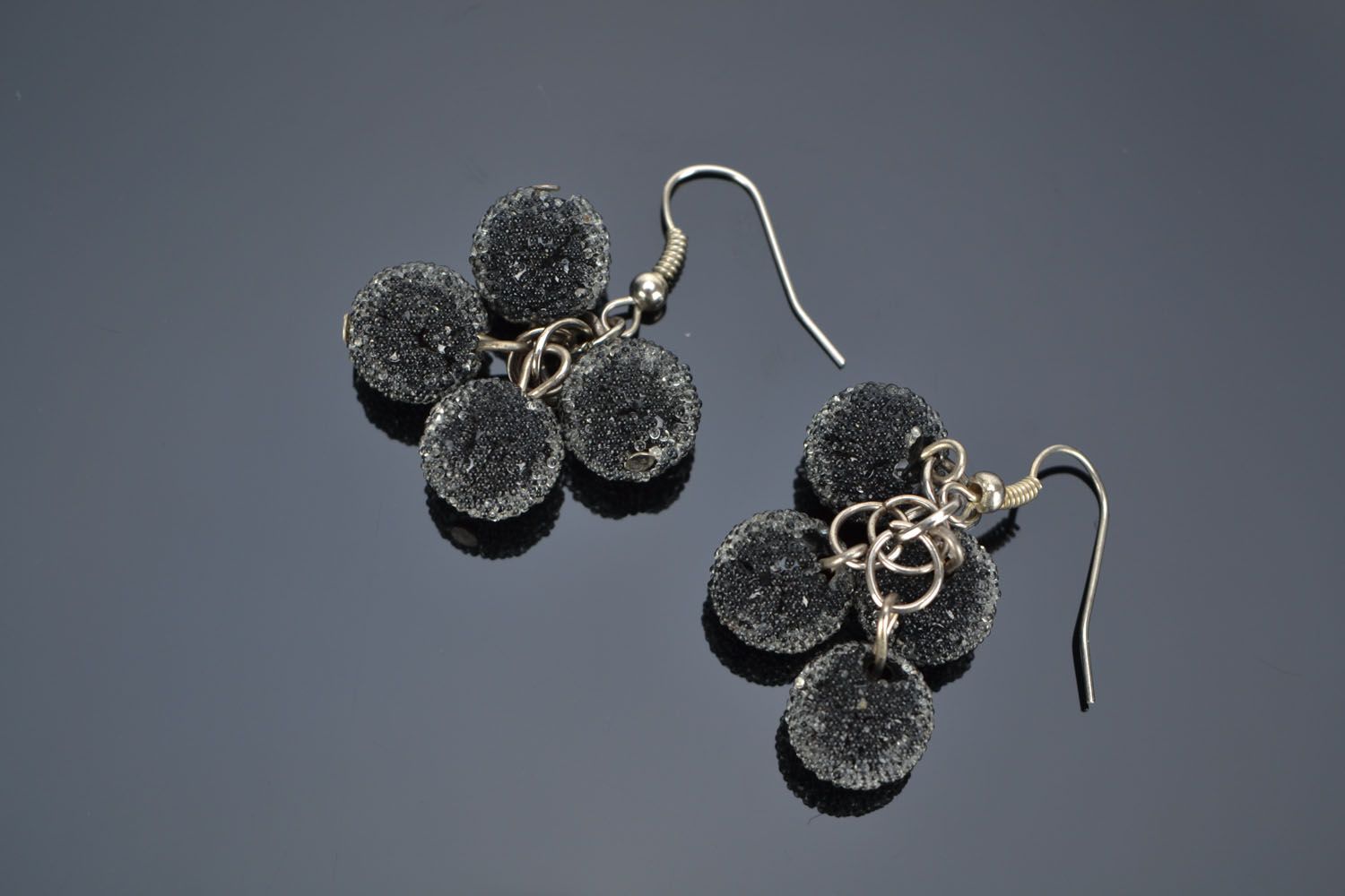 Earrings made of glass beads photo 1