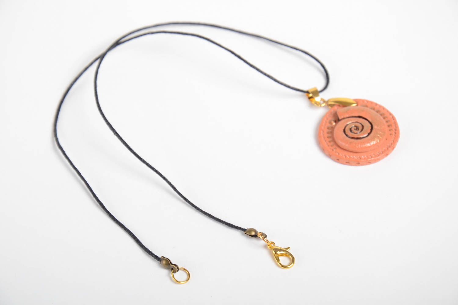 Halskette für Frauen Anhänger aus Ton handgemachter Schmuck künstlerisch rund foto 4