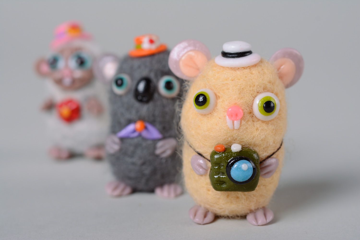 Figuras de fieltro de lana conjunto de 3 juguetes hechos a mano foto 3