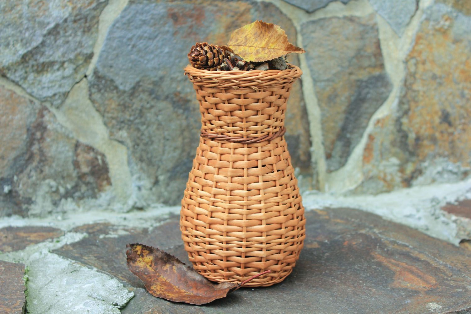 Decorative straw vase for home décor 0,11 lb photo 1
