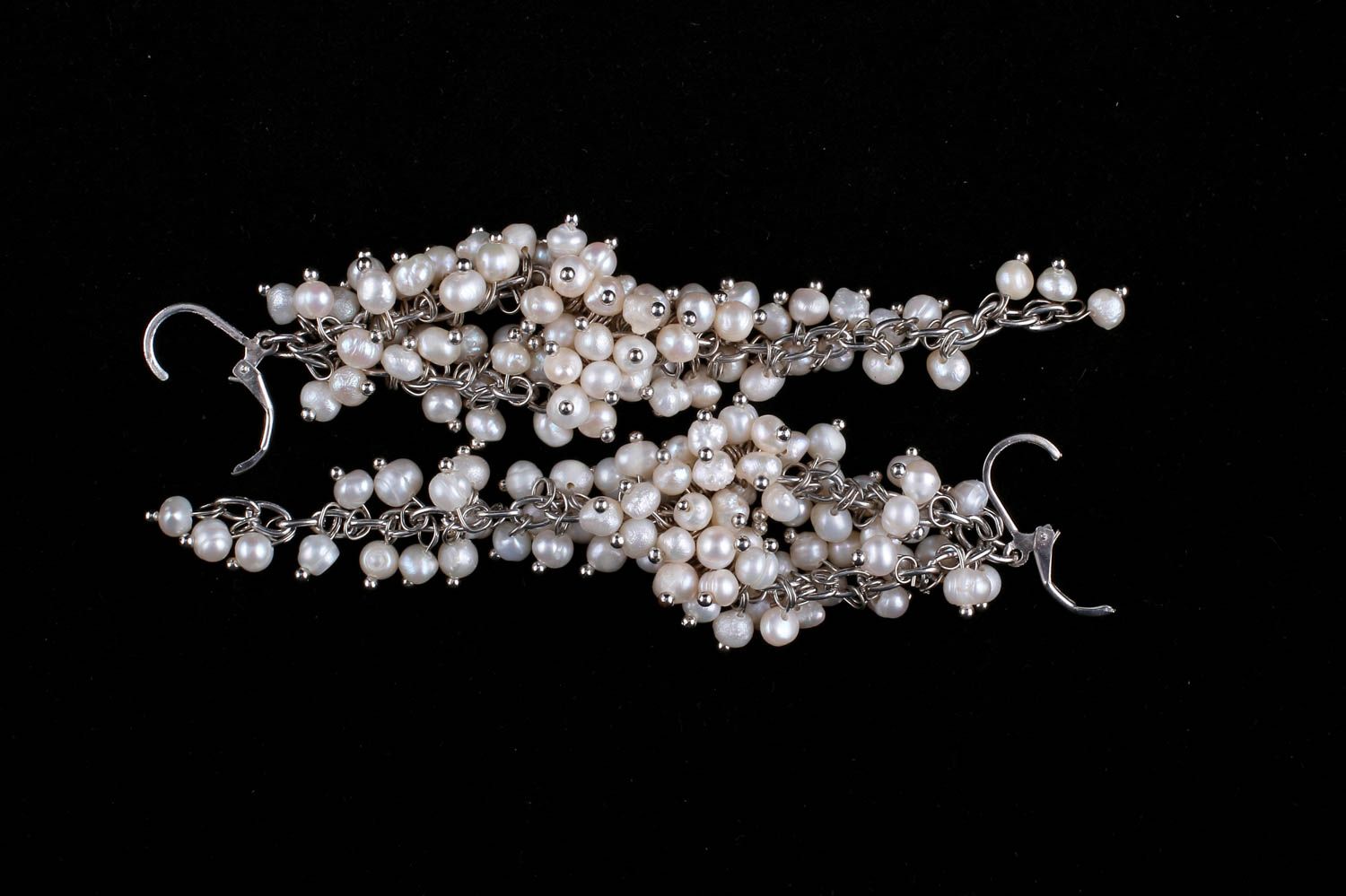 Pendientes hechos a mano bisutería artesanal pendientes largos de perlas foto 3
