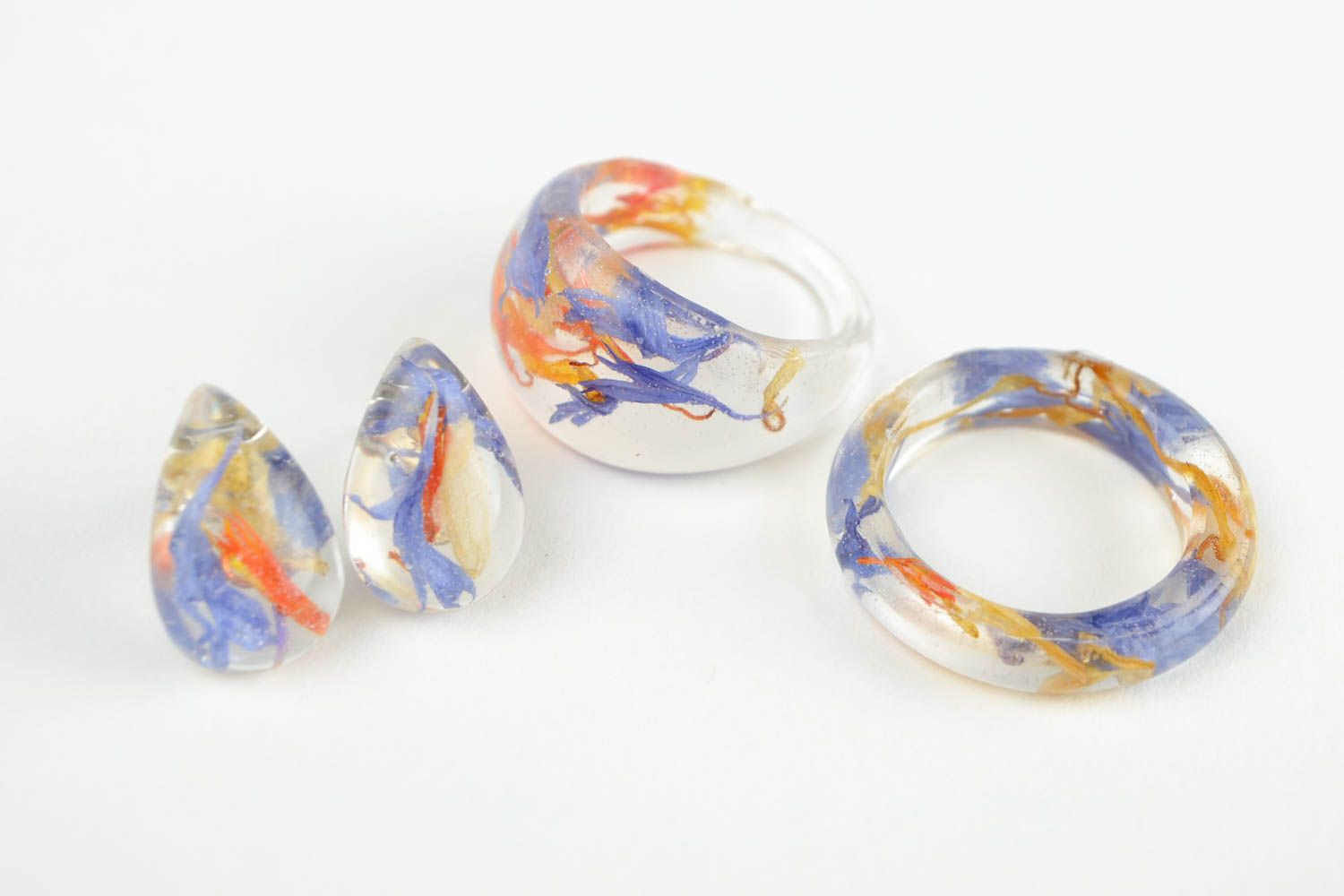 Handmade real flower jewelry set 2 rings for women epoxy resin stud earrings photo 3