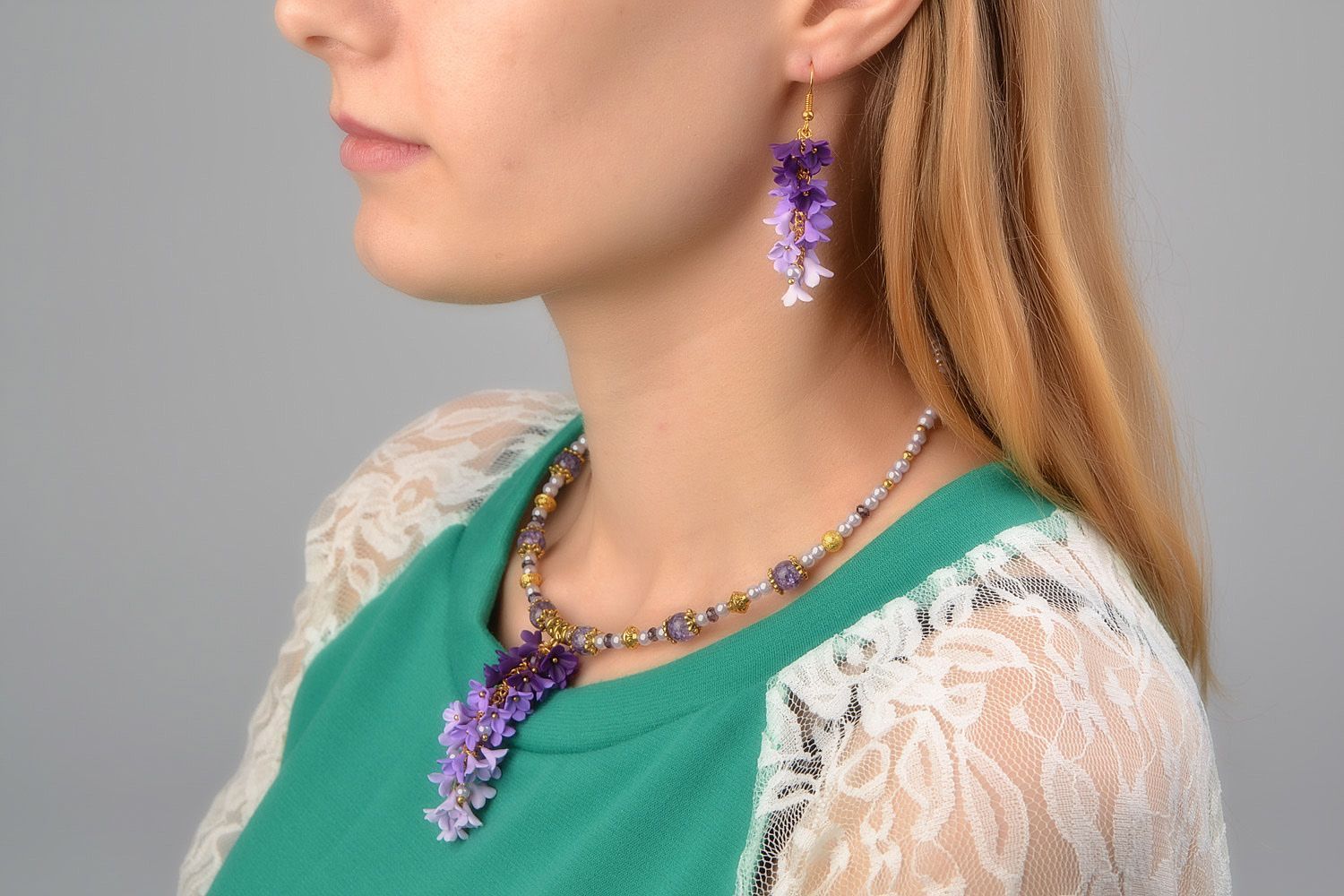Schmucksachen Set Collier und Ohrringe aus Polymerton  Violette Blumen handmade foto 1