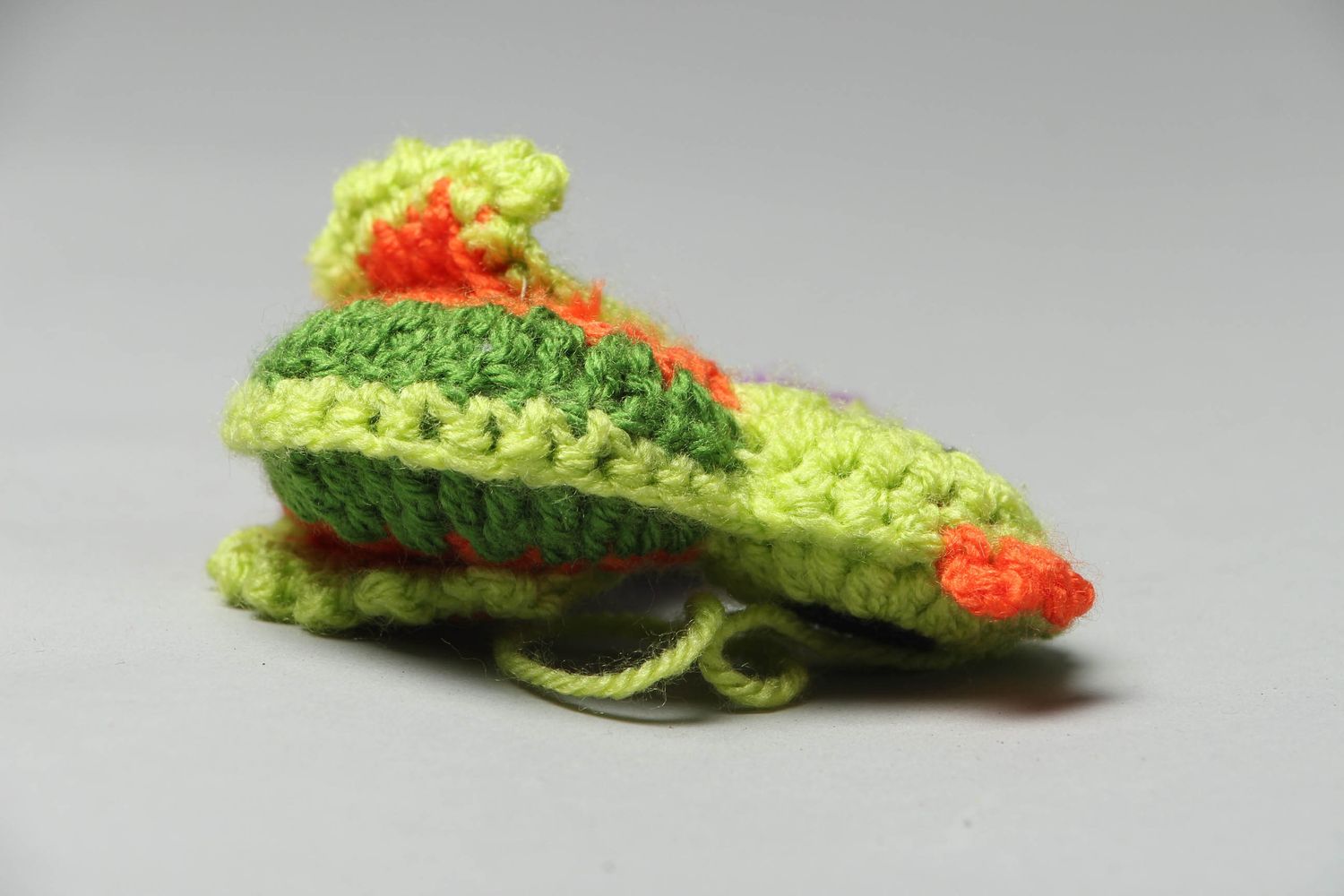 Uccello a maglia fatto a mano pupazzo morbido giocattolo da bambini a uncinetto
 foto 3