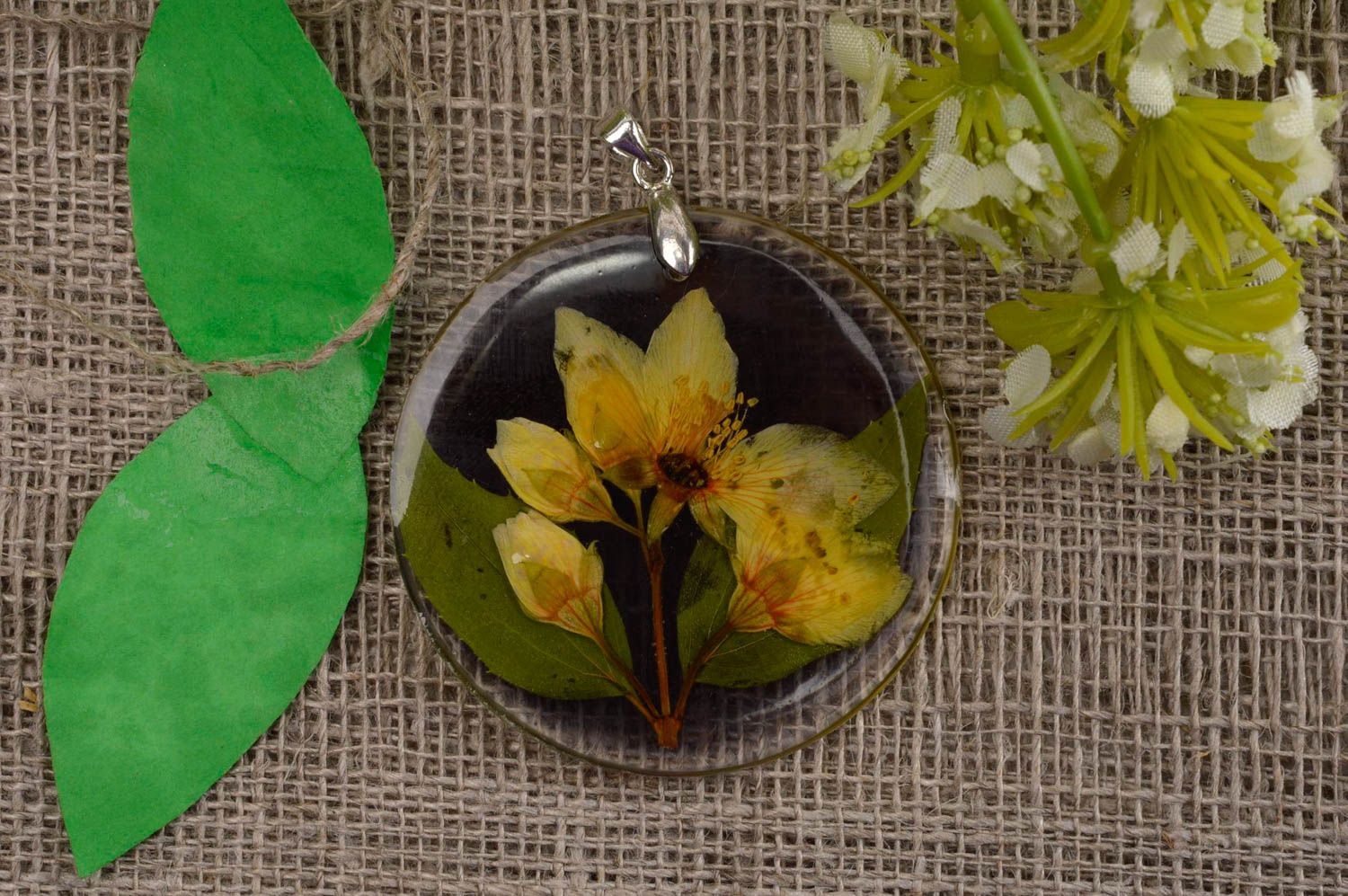 Beautiful handmade botanical pendant cool jewelry designs fashion tips photo 1
