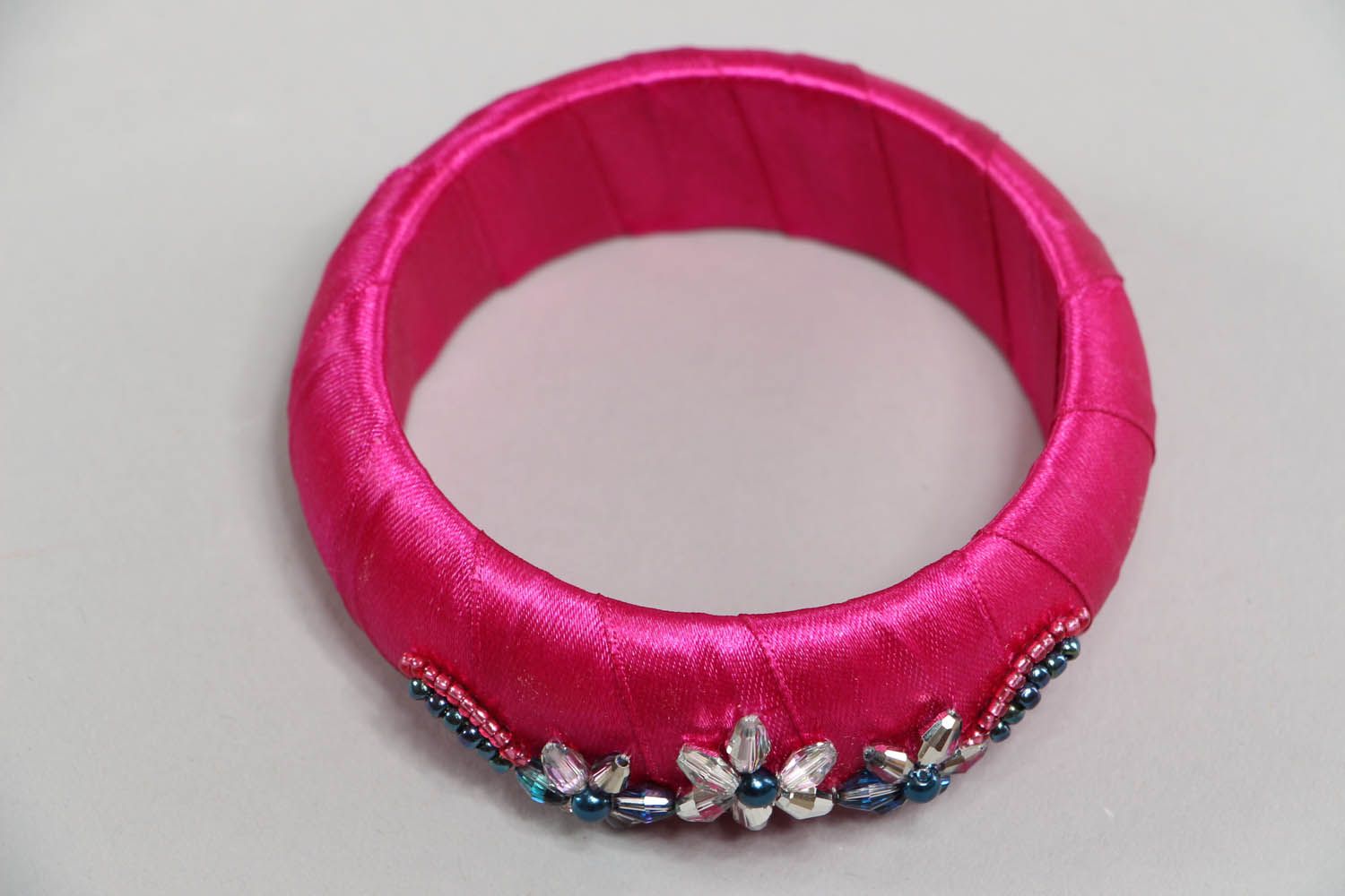 Pink bracelet photo 2