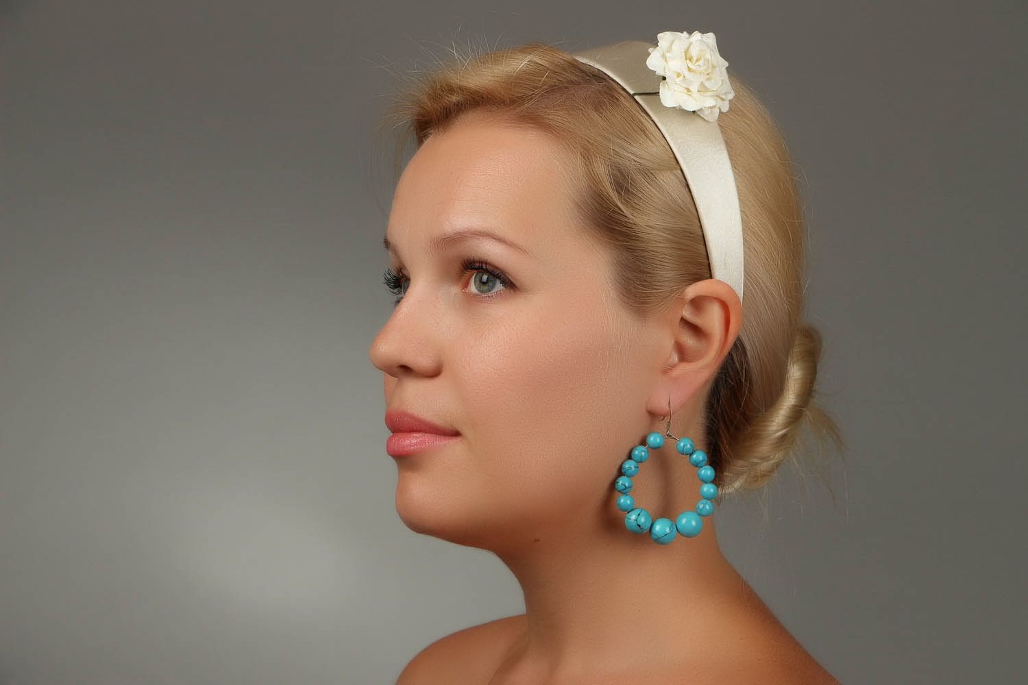 Round earrings with turquoise photo 5