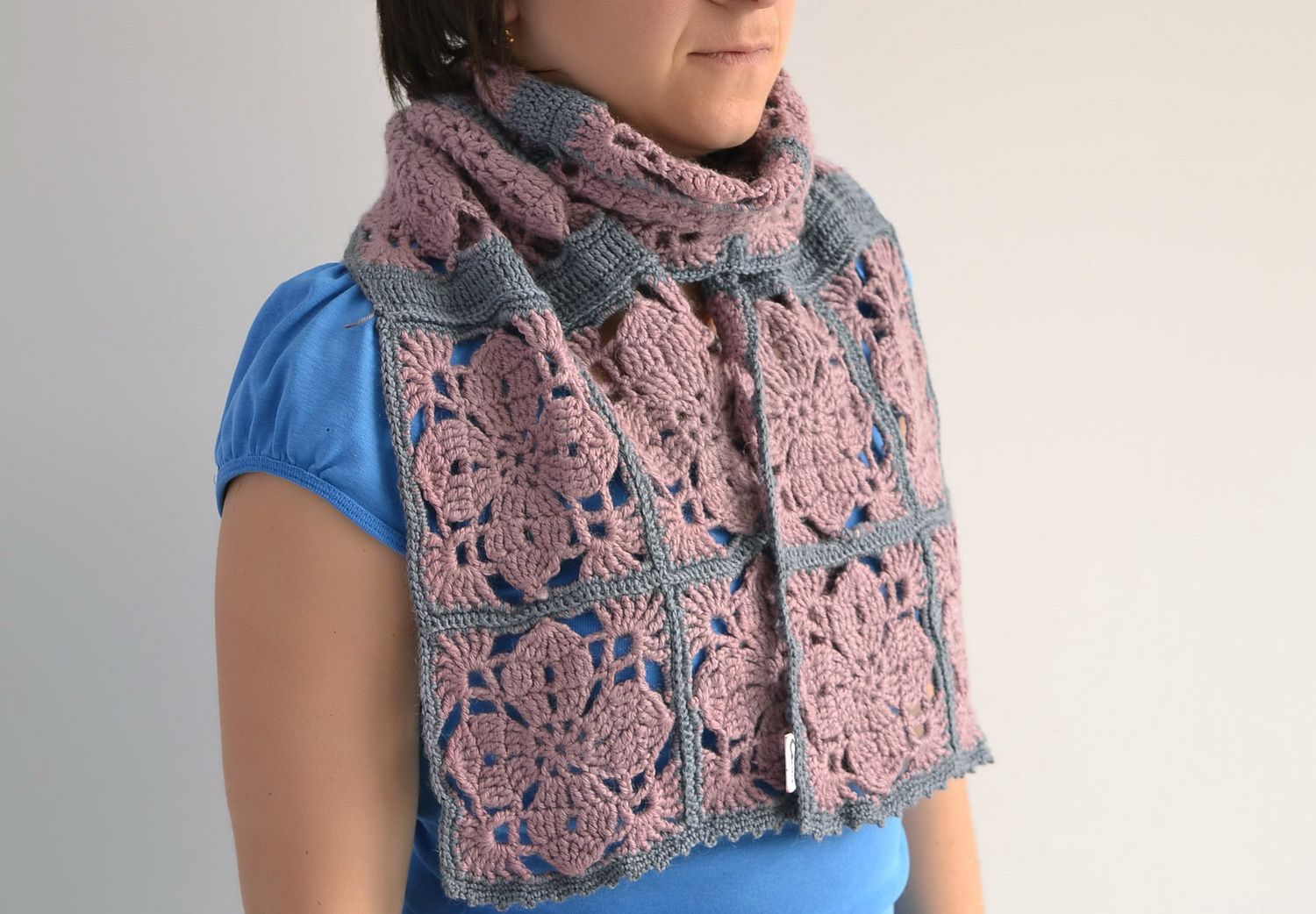 Lace woolen scarf photo 4