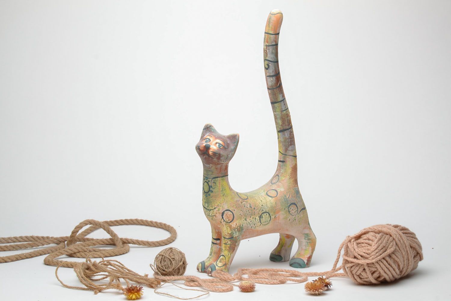 Figurine en céramique en forme de chat originale photo 1
