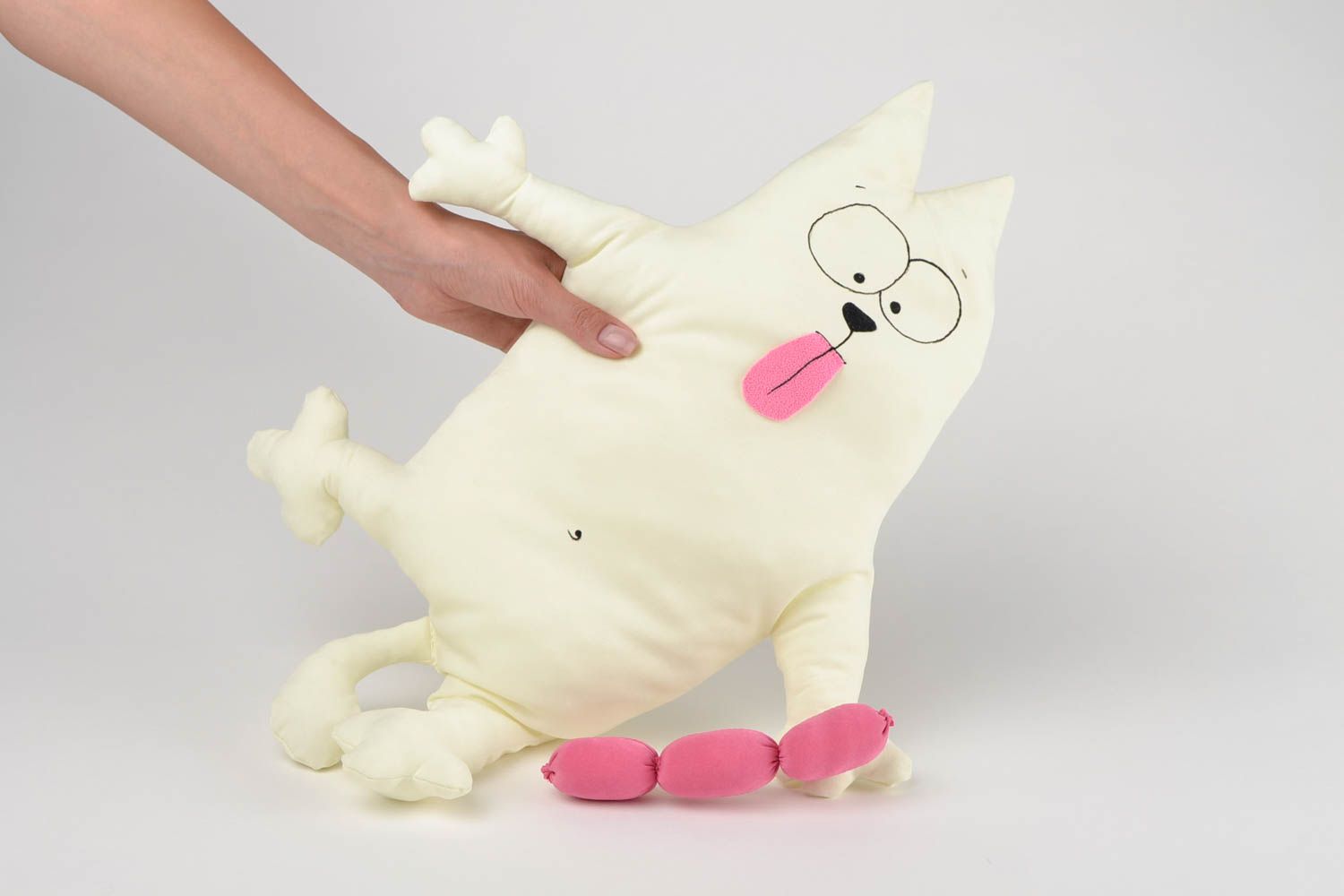 Coussin chat blanc Déco maison fait main en tissus design Coussin pour enfant photo 2