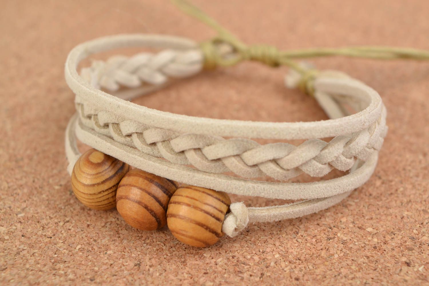 Handmade suede cord bracelet with wooden beads white women summer accessory photo 1