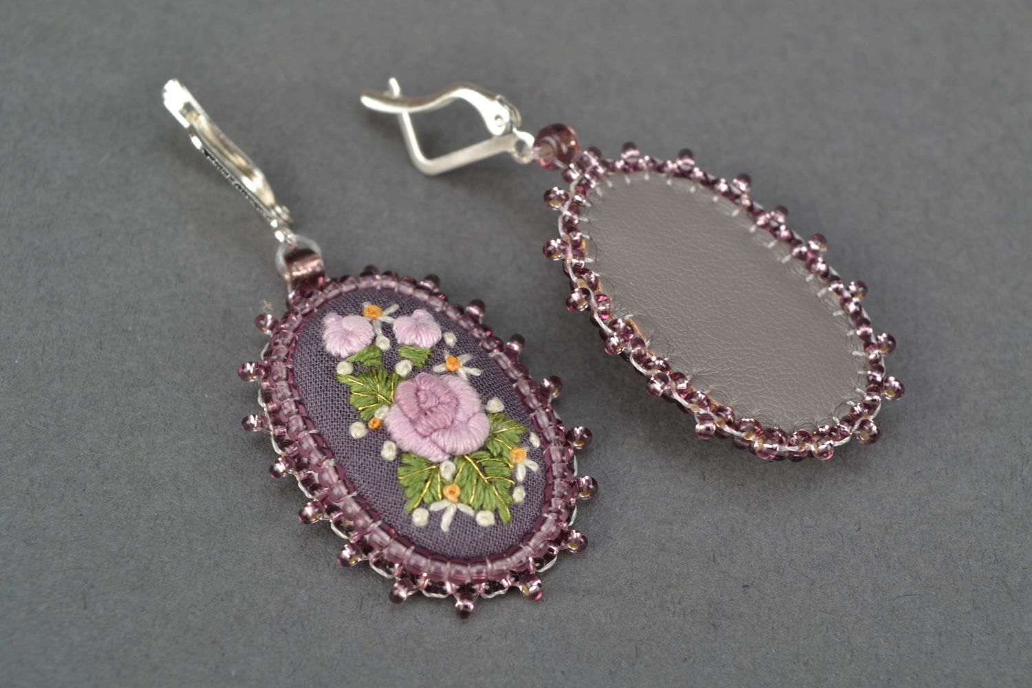 Embroidered dangle earrings  photo 3