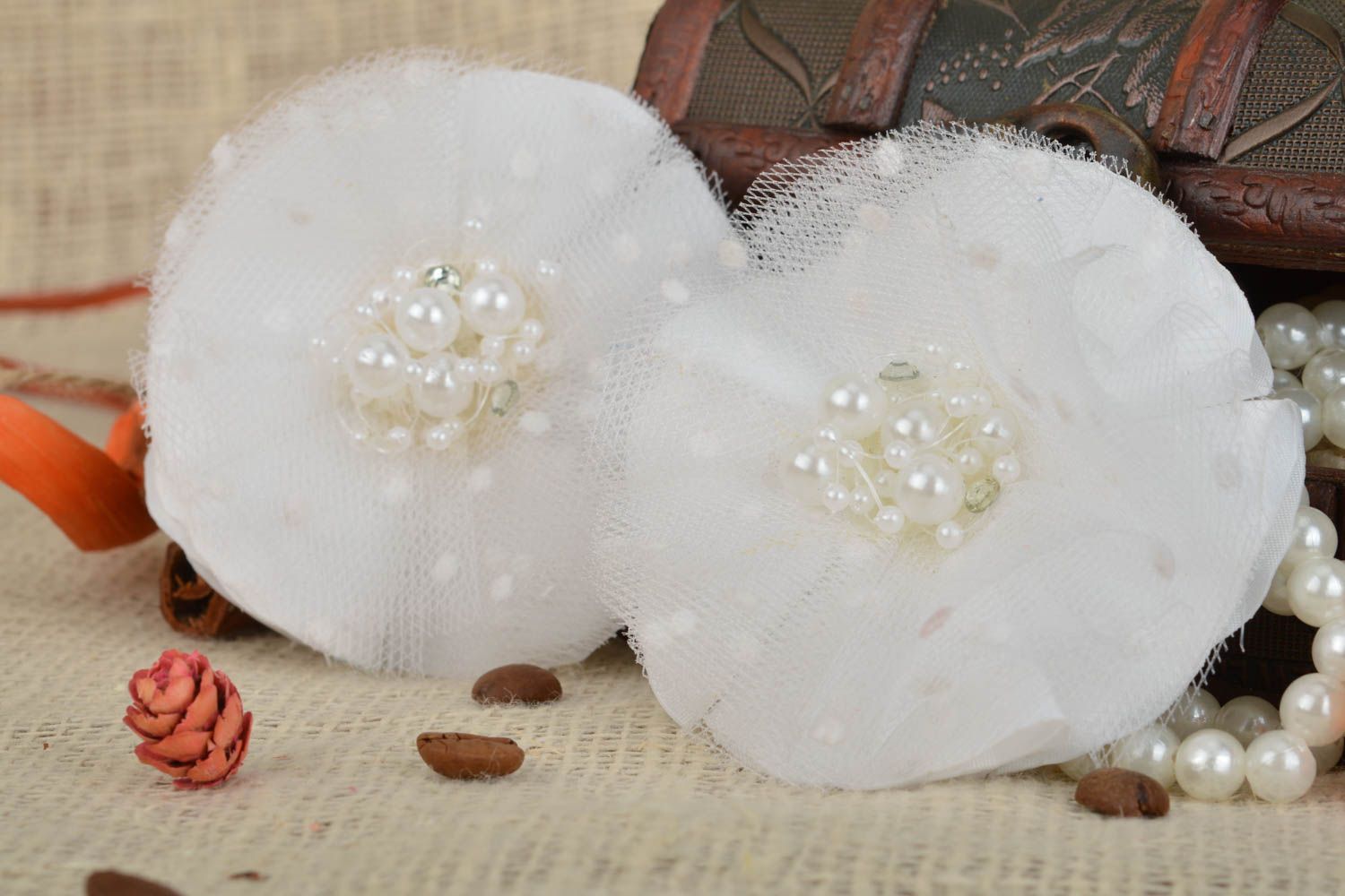 Set of 2 handmade festive decorative hair clips with white fabric volume flowers photo 1