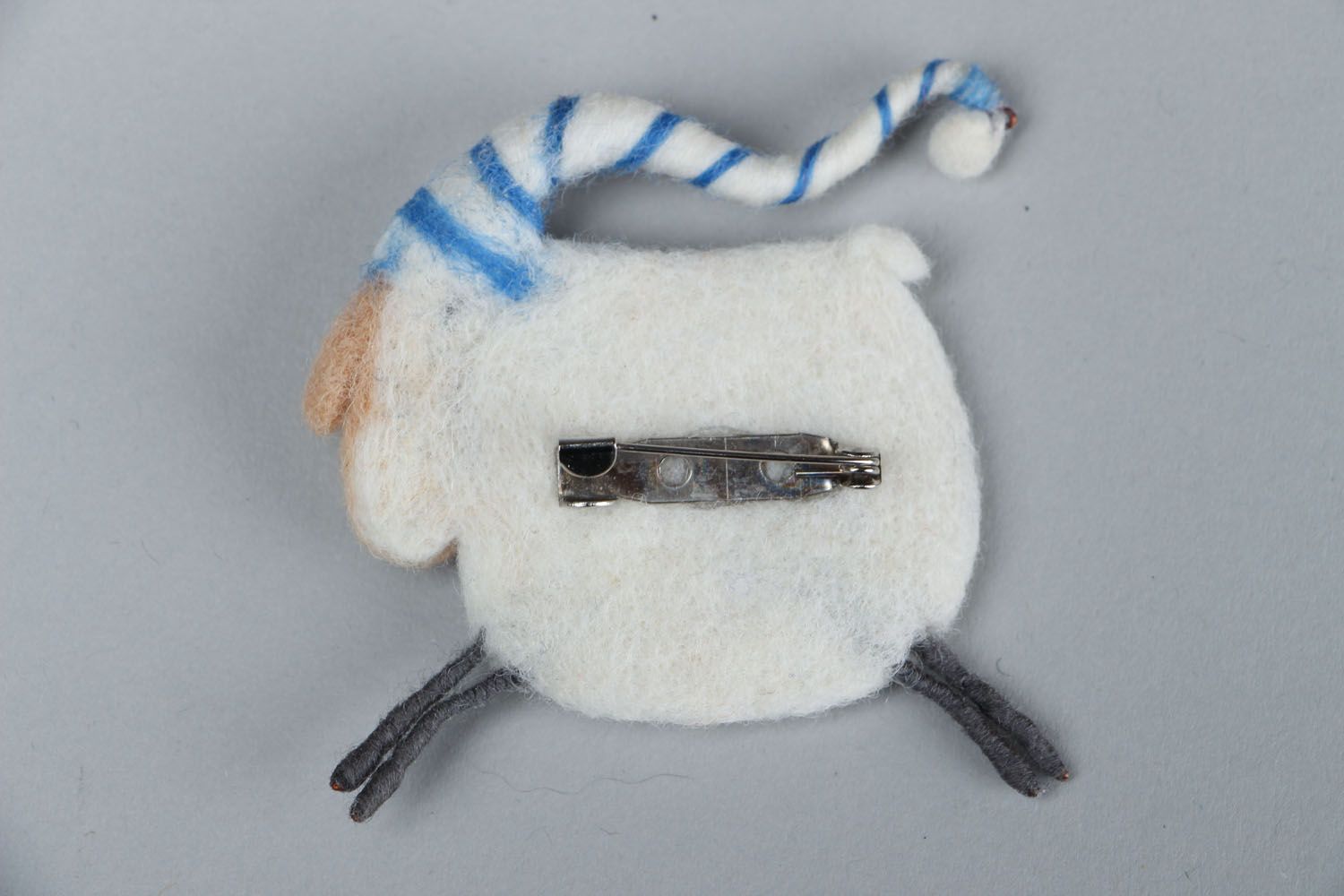 Felted brooch Sheep photo 2