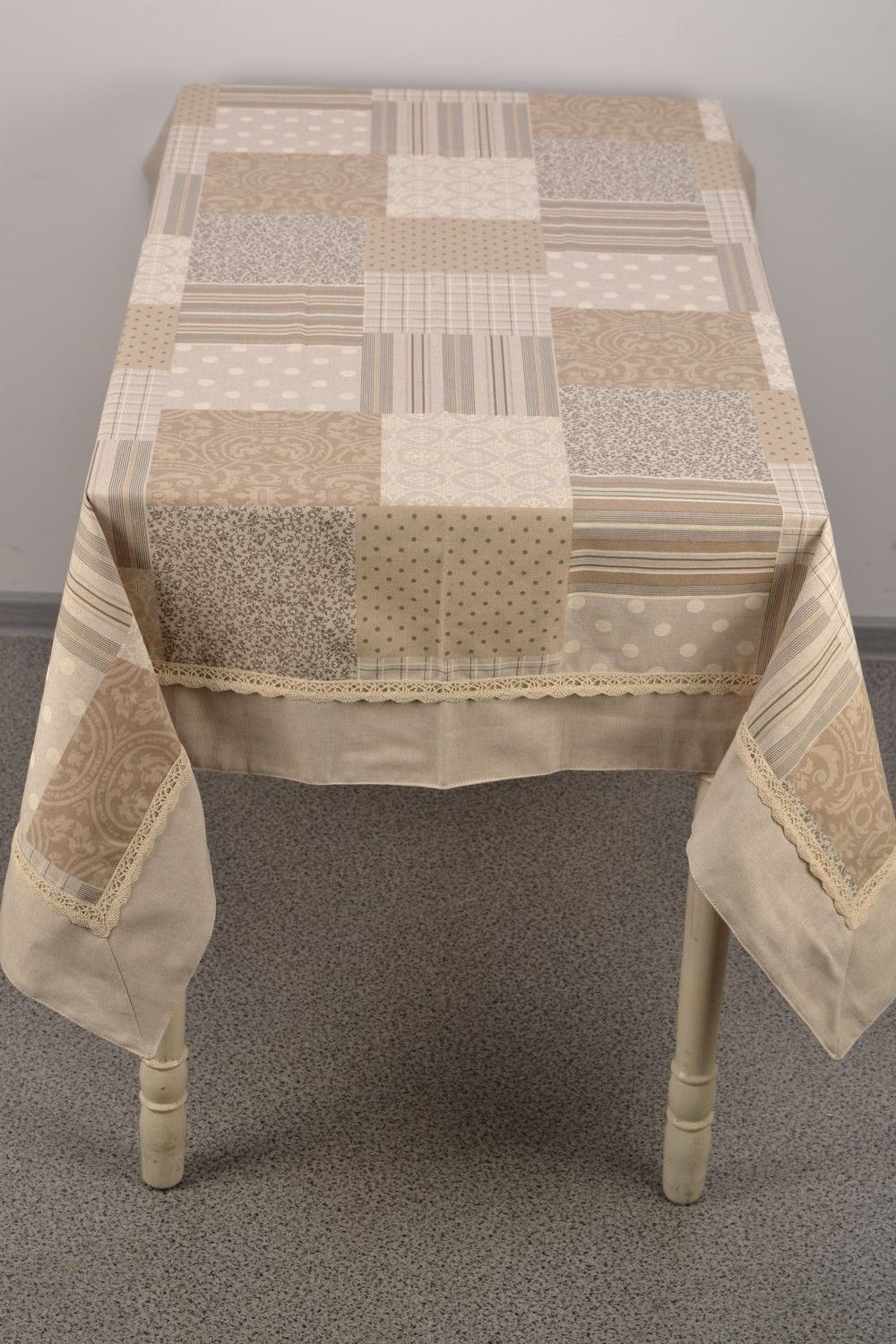Nappe rectangulaire en coton beige en patchwork faite main grande taille photo 3