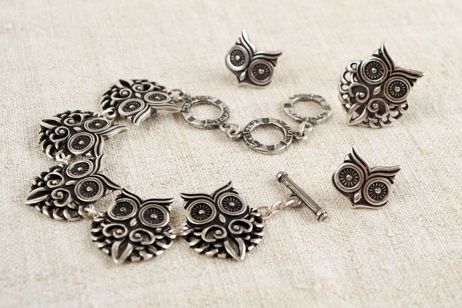 Handmade bracelet trendy jewels designer gift metal earrings stylish accessory photo 1