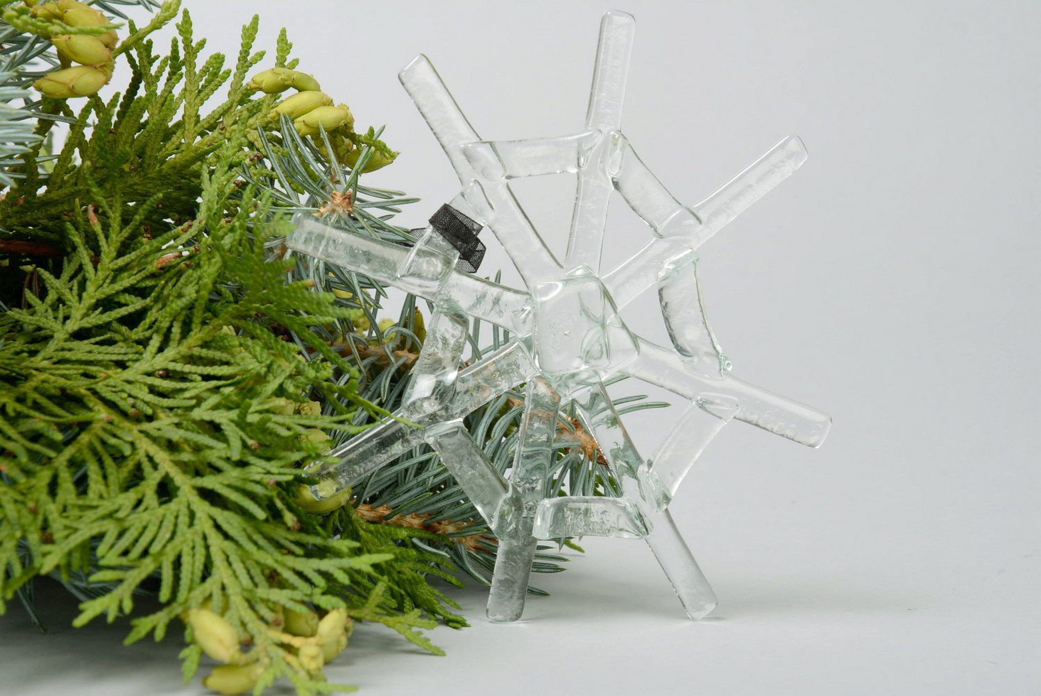 Una decoraciòn de Navidad Copo de Nieve, en la tècnica de fusing de cristal foto 1