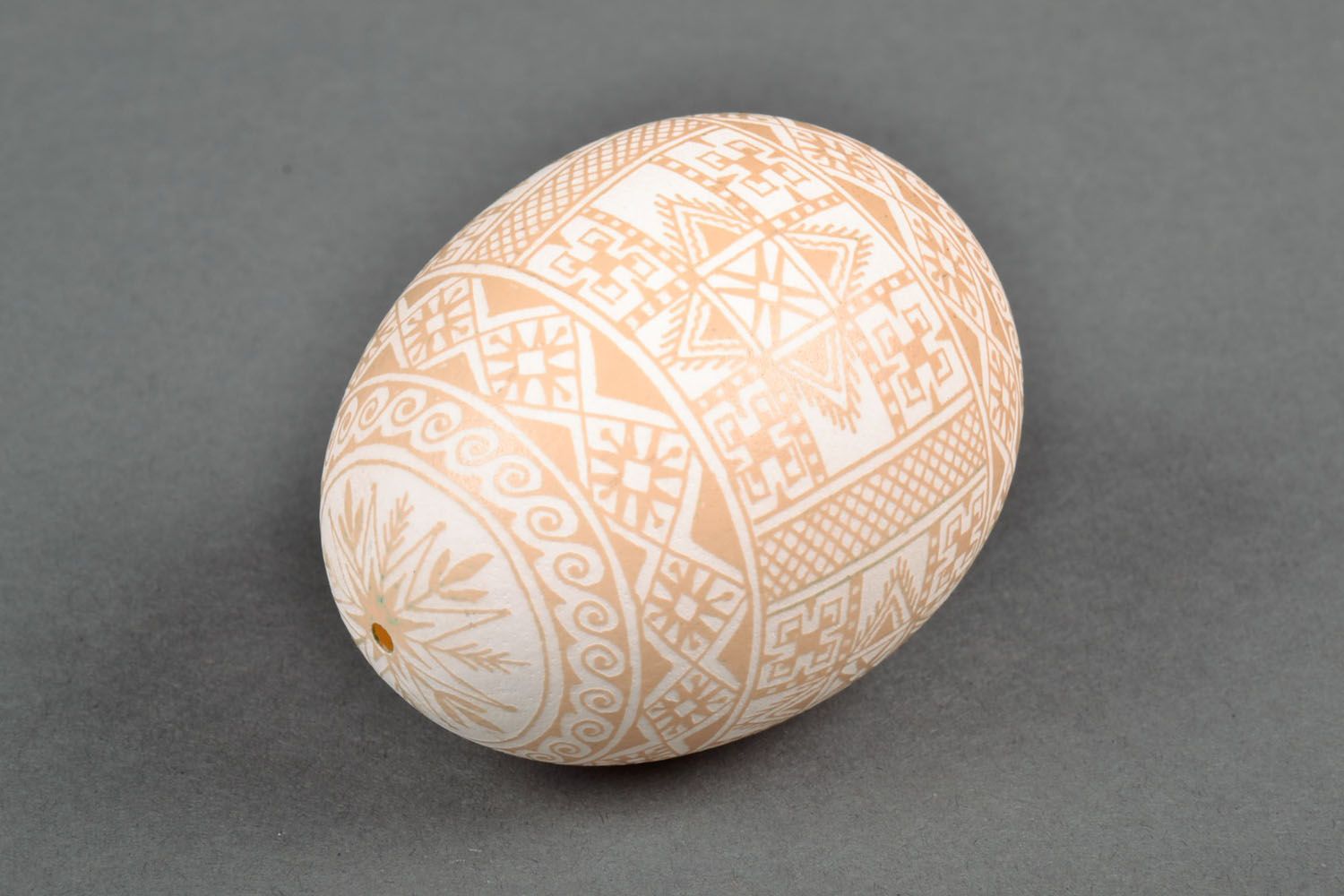 Painted egg made using acid etching technique photo 4
