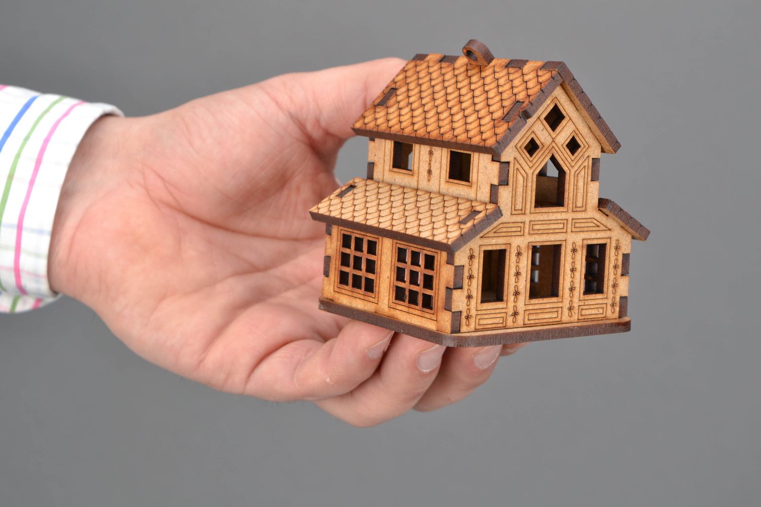 Handmade Holz Haus Miniatur foto 2