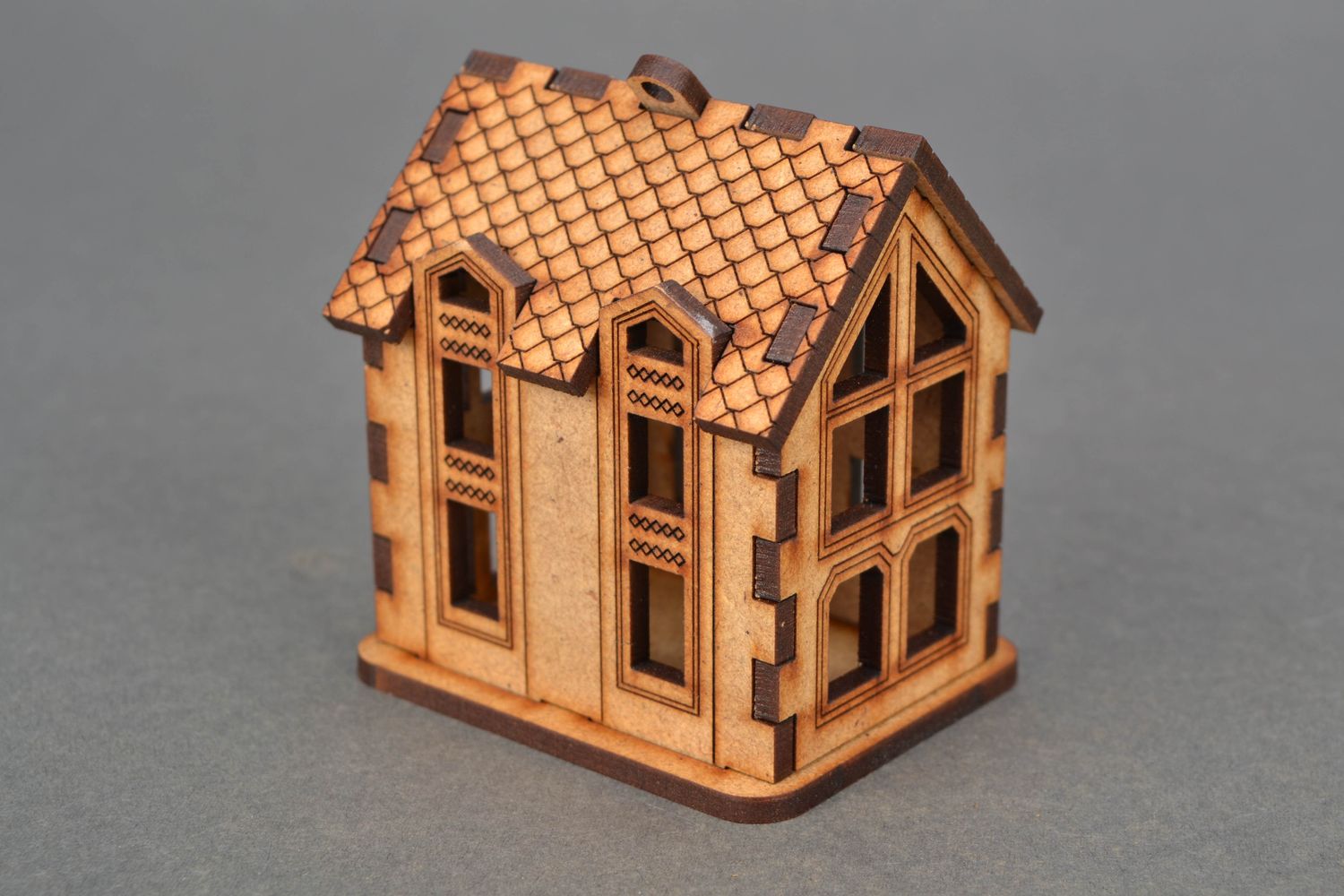 Small wooden blank house photo 3