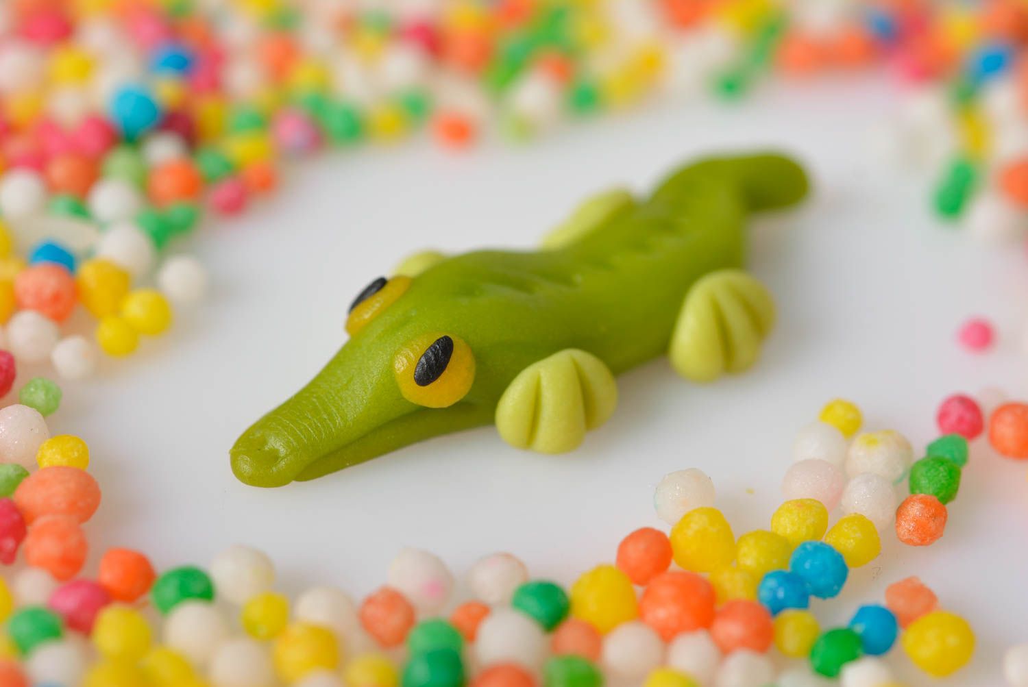 Фигурка из пластики хэнд мэйд полимерная глина фигурка декор для дома Крокодил фото 1