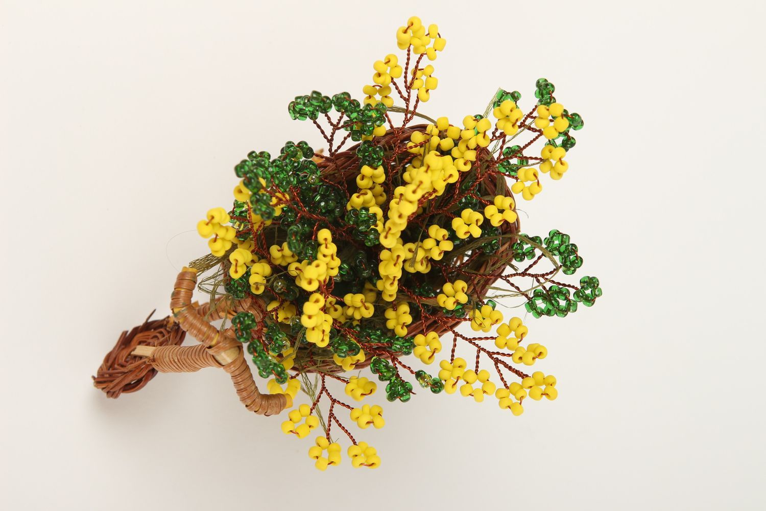 Композиция из бисера ручной работы декор для квартиры желтые цветы из бисера фото 2